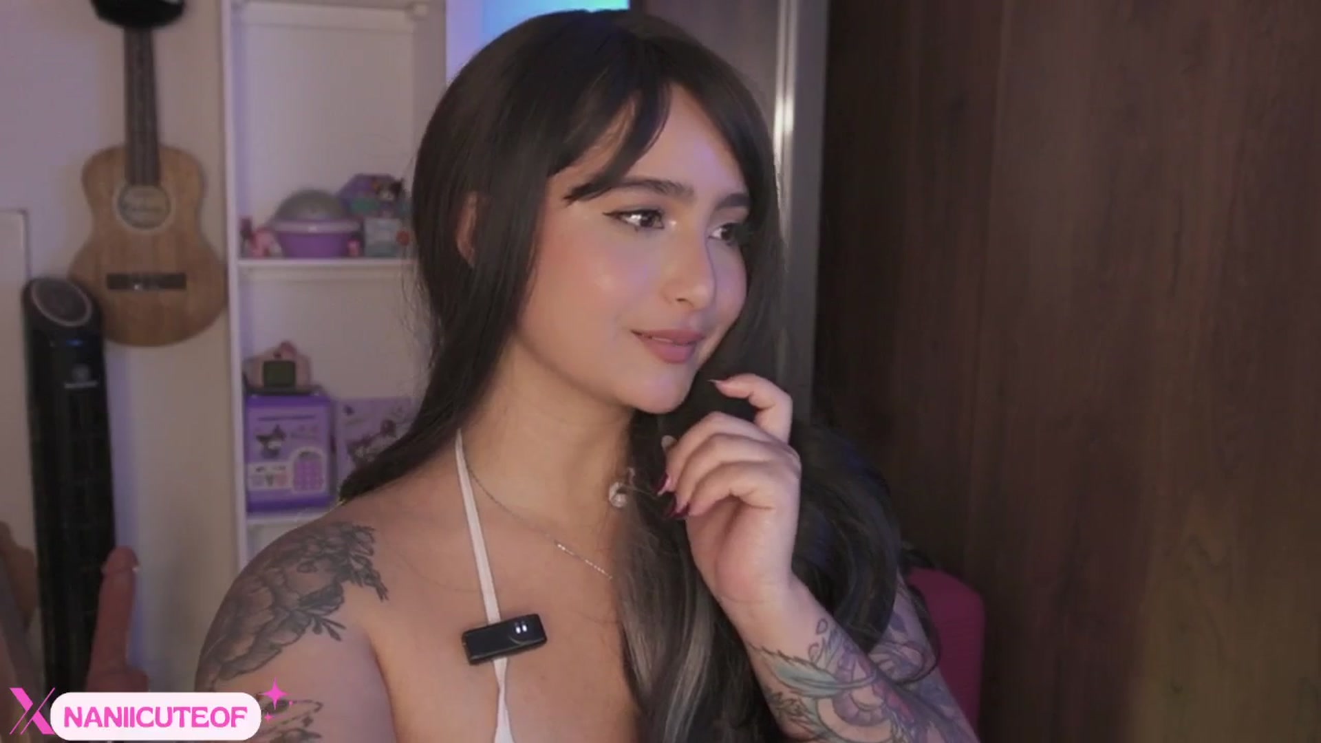 Gallery image thumbnail from naniicute's myfreecams stream on, 05/30/2025, 02:37 image 11 of 20