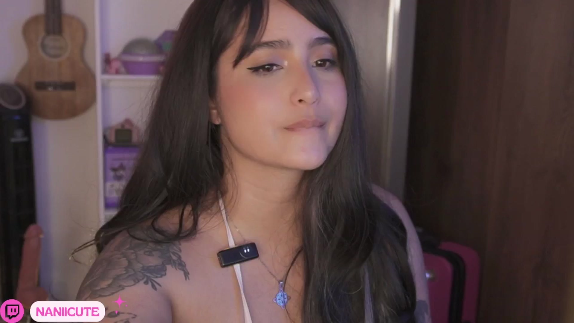 Gallery image thumbnail from naniicute's myfreecams stream on, 05/30/2025, 04:25 image 16 of 20