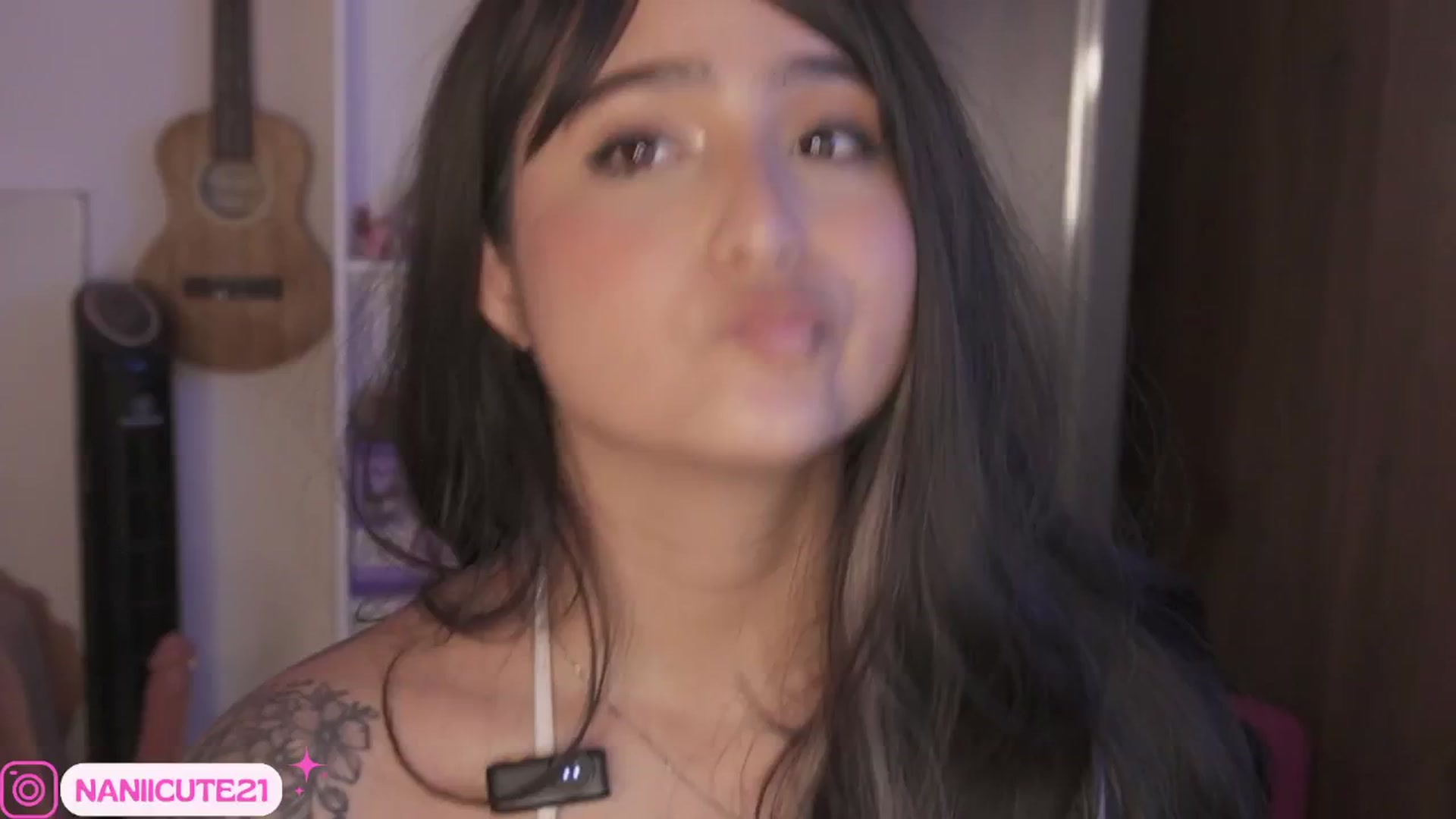 Gallery image thumbnail from naniicute's myfreecams stream on, 05/30/2025, 04:25 image 11 of 20