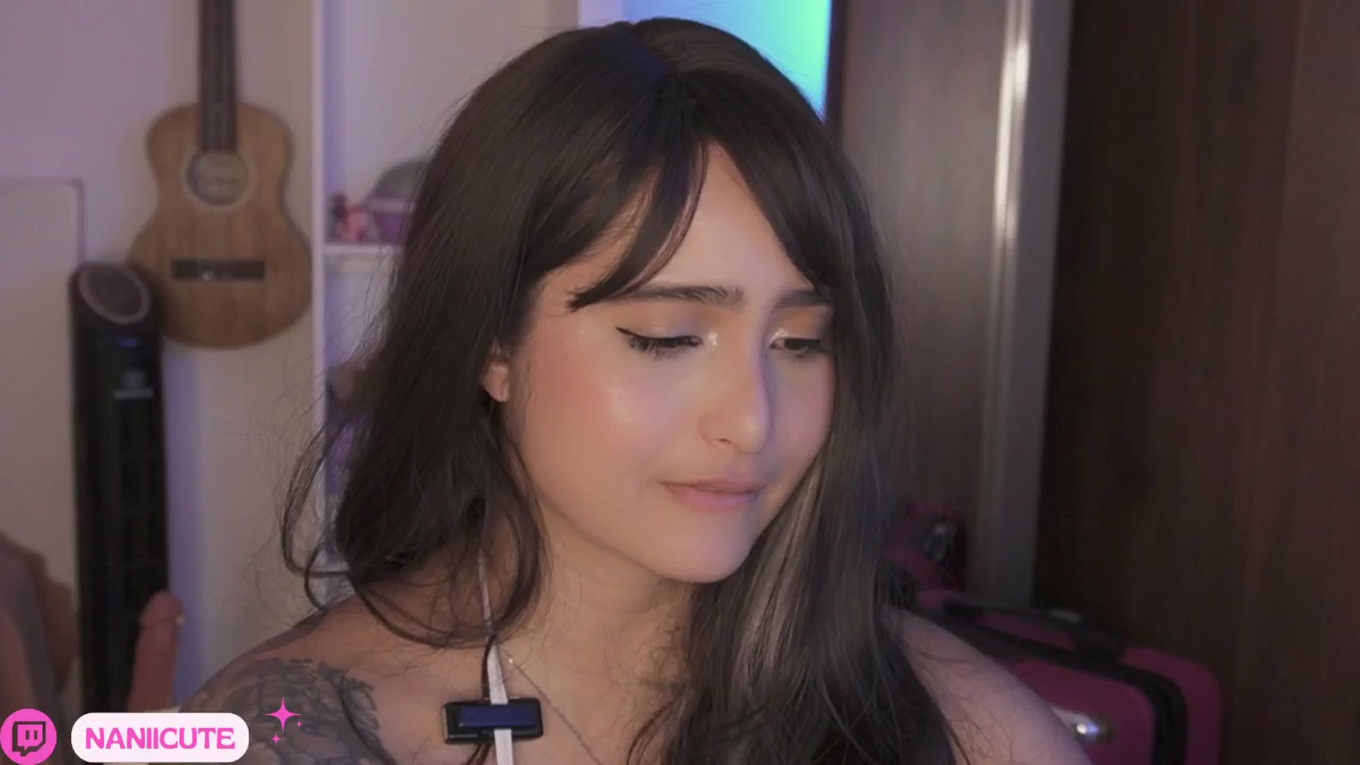 Gallery image thumbnail from naniicute's myfreecams stream on, 05/30/2025, 04:25 image 12 of 20