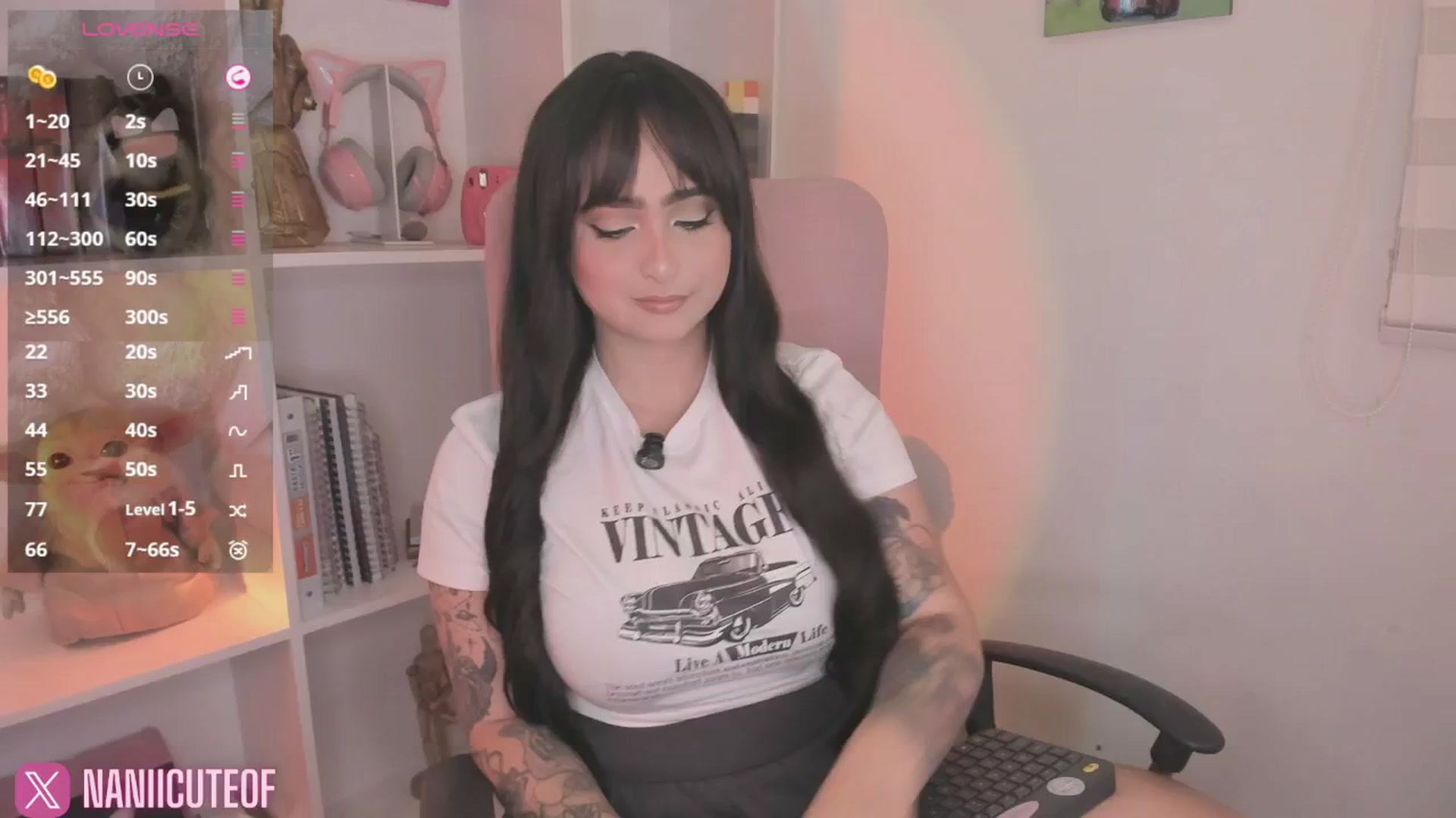 Gallery image thumbnail from naniicute's myfreecams stream on, 08/19/2025, 06:25 image 13 of 20