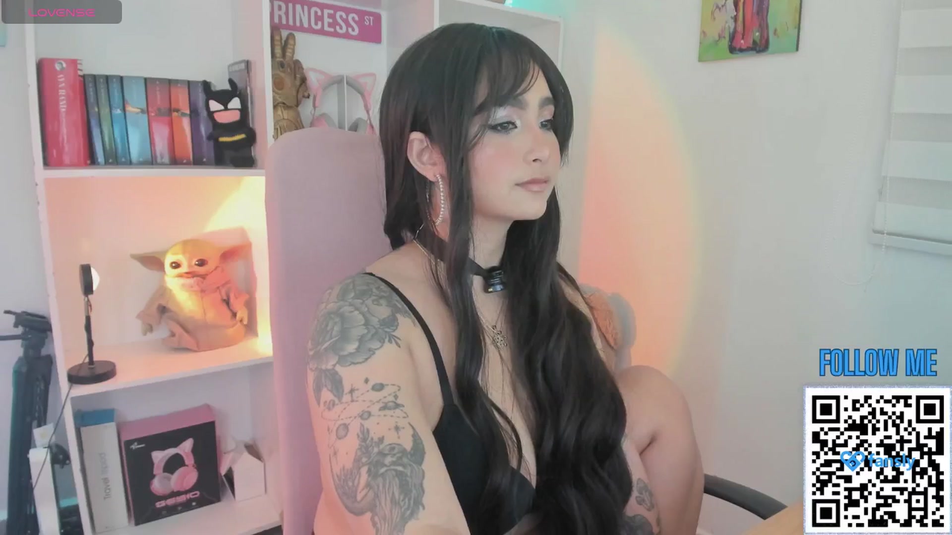 Gallery image thumbnail from naniicute's myfreecams stream on, 08/20/2025, 04:16 image 5 of 20