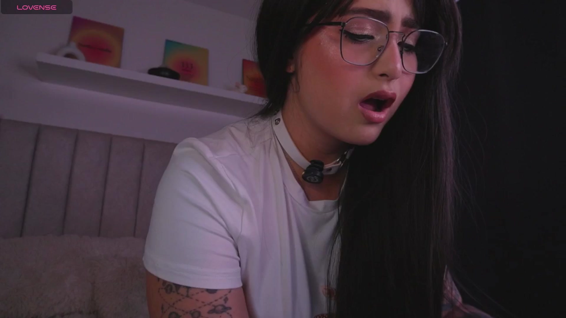 Gallery image thumbnail from naniicute's myfreecams stream on, 09/22/2025, 21:10 image 18 of 20