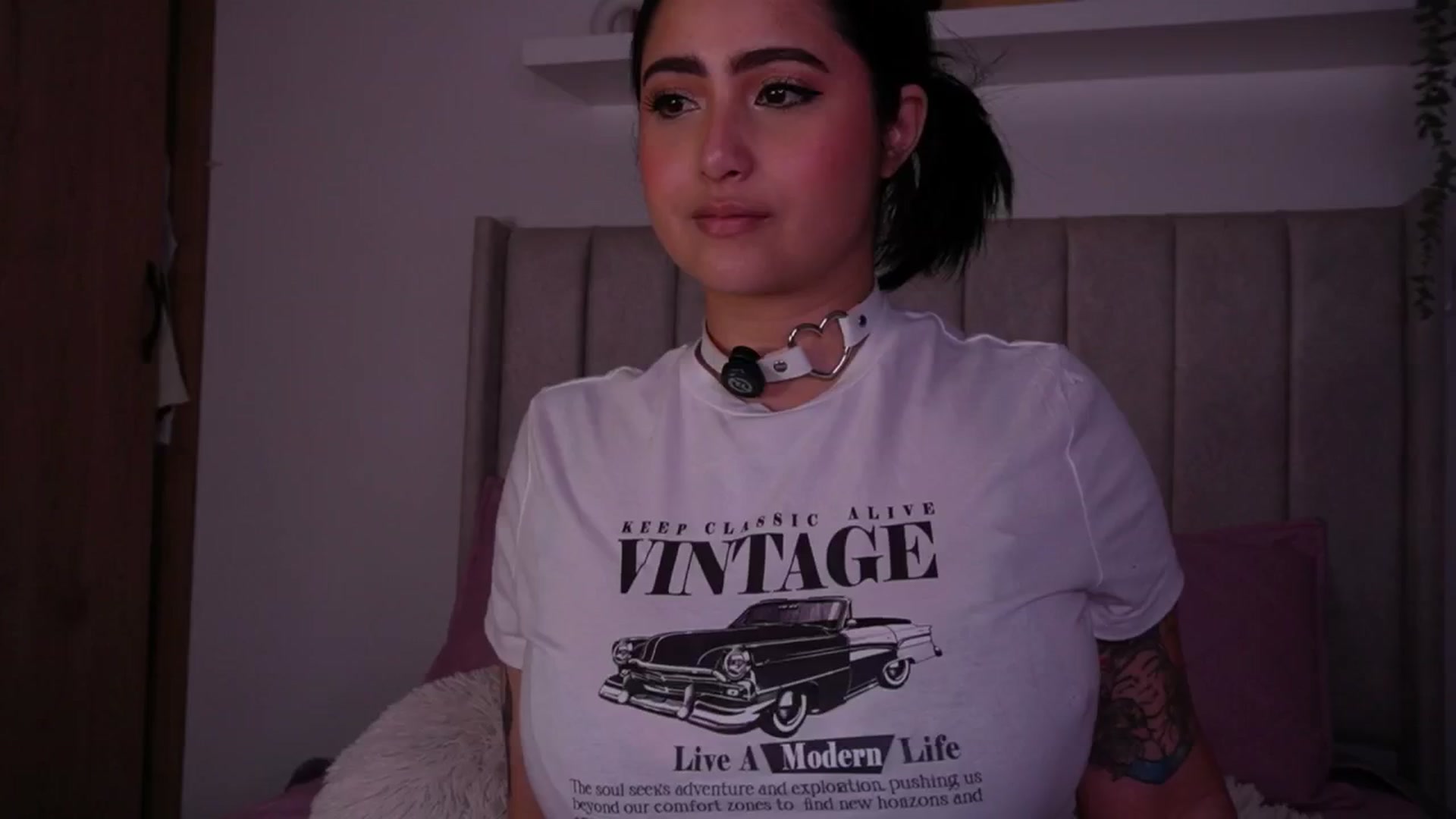 Gallery image thumbnail from naniicute's myfreecams stream on, 09/24/2025, 01:25 image 3 of 20