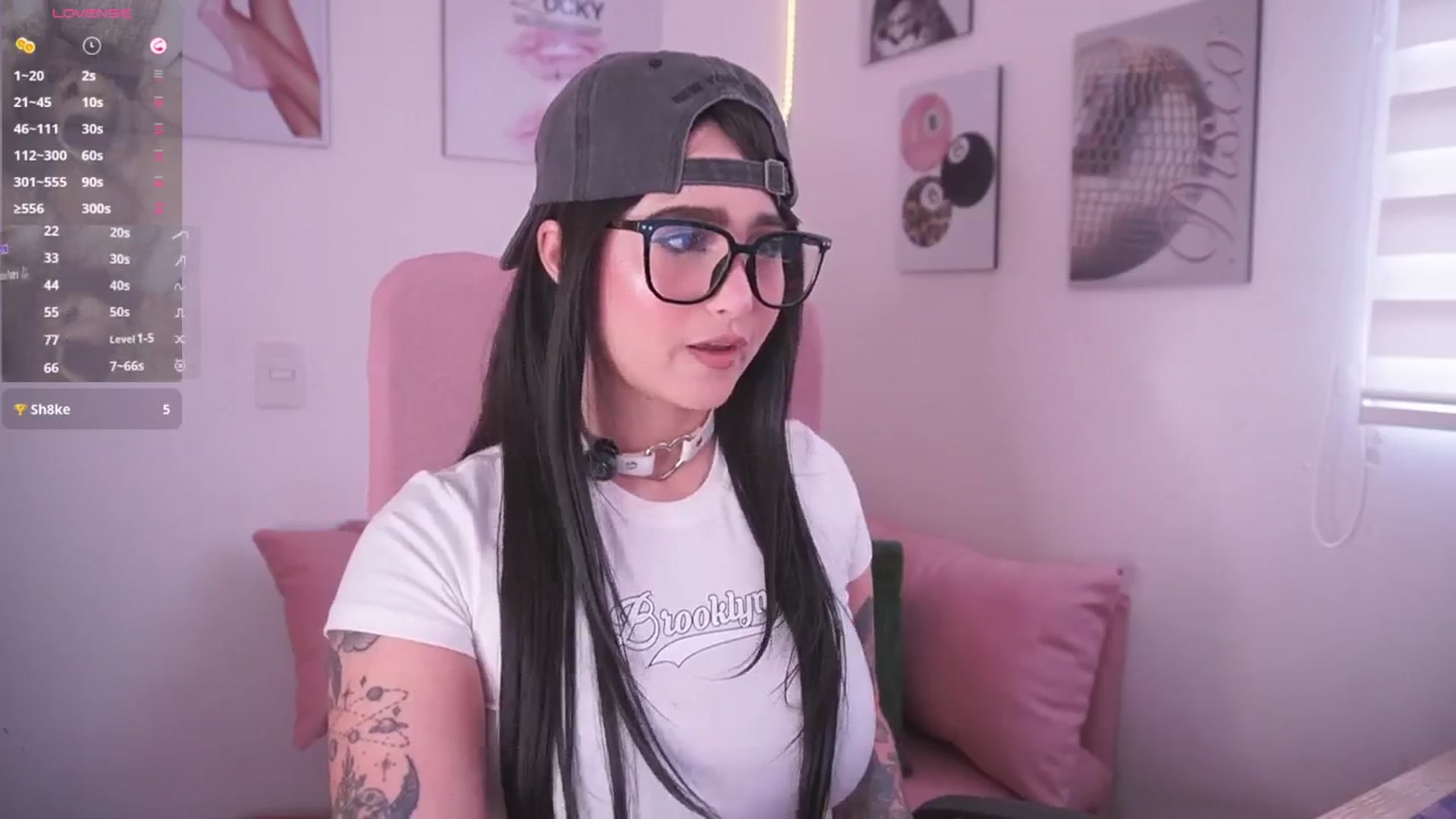 Gallery image thumbnail from naniicute's myfreecams stream on, 11/20/2025, 20:39 image 3 of 20