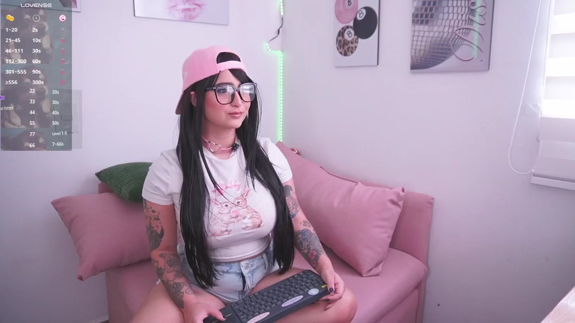 Gallery image thumbnail from naniicute's myfreecams stream on, 11/23/2025, 23:47 image 2 of 20