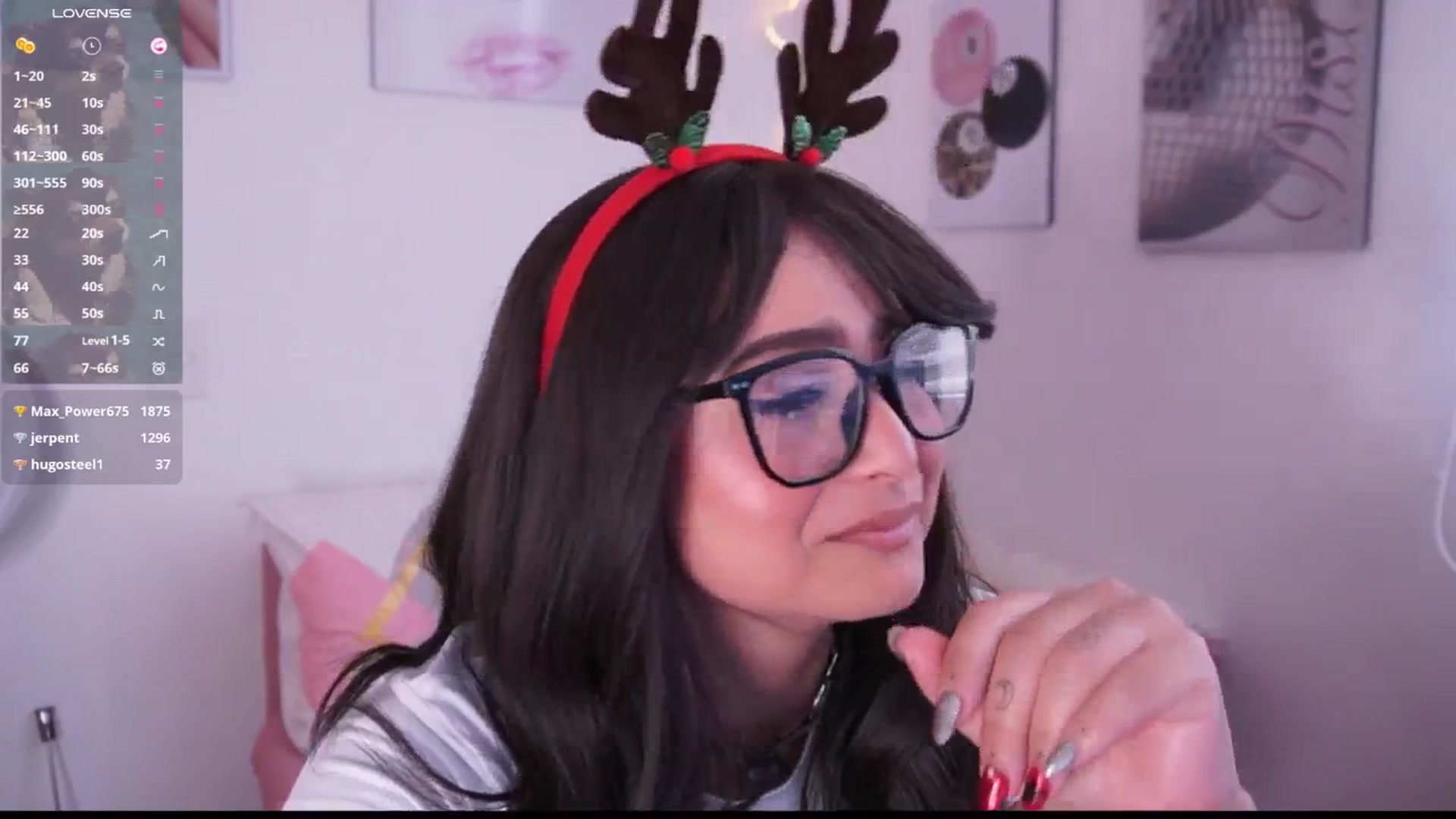 Gallery image thumbnail from naniicute's myfreecams stream on, 12/24/2025, 20:20 image 6 of 20