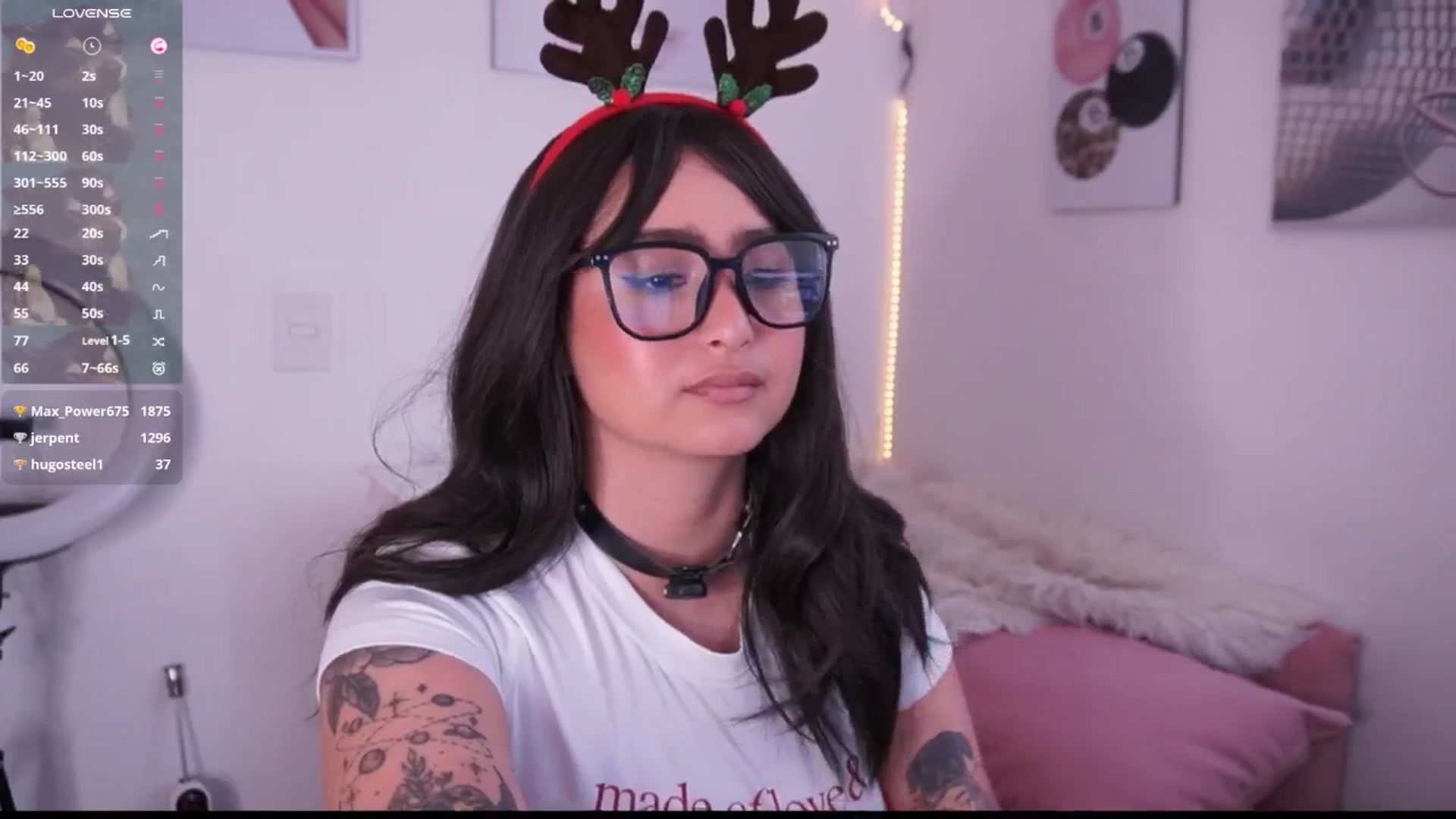 Gallery image thumbnail from naniicute's myfreecams stream on, 12/24/2025, 20:20 image 14 of 20