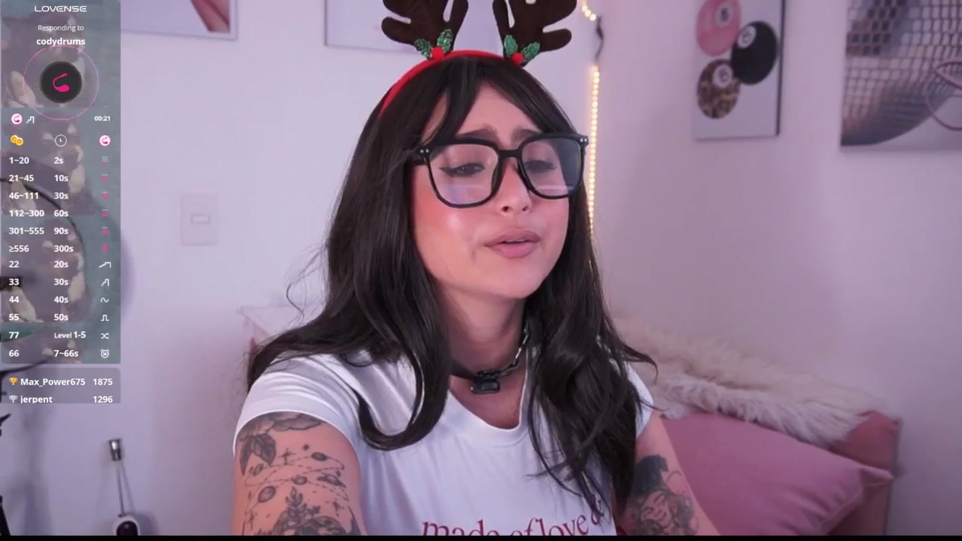 Gallery image thumbnail from naniicute's myfreecams stream on, 12/24/2025, 20:20 image 17 of 20