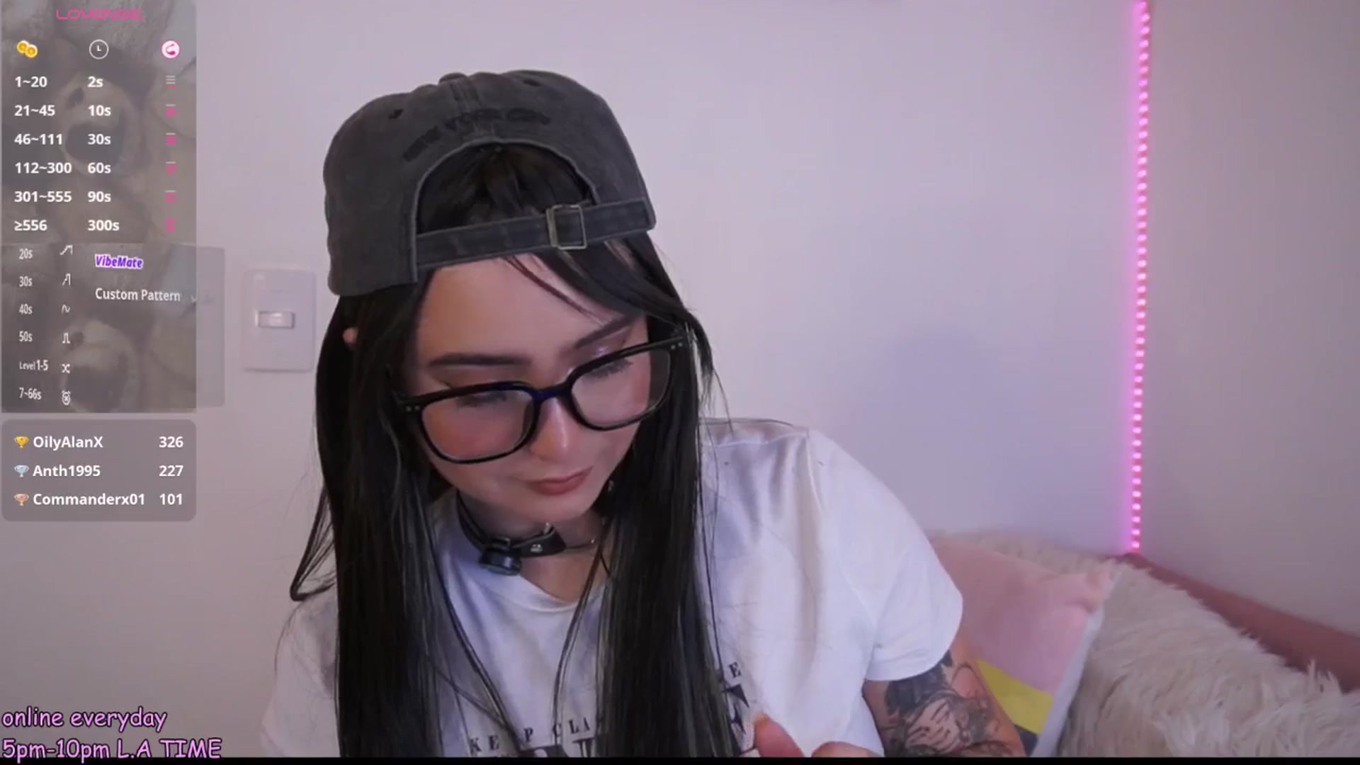 Gallery image thumbnail from naniicute's myfreecams stream on, 01/06/2026, 06:43 image 14 of 20
