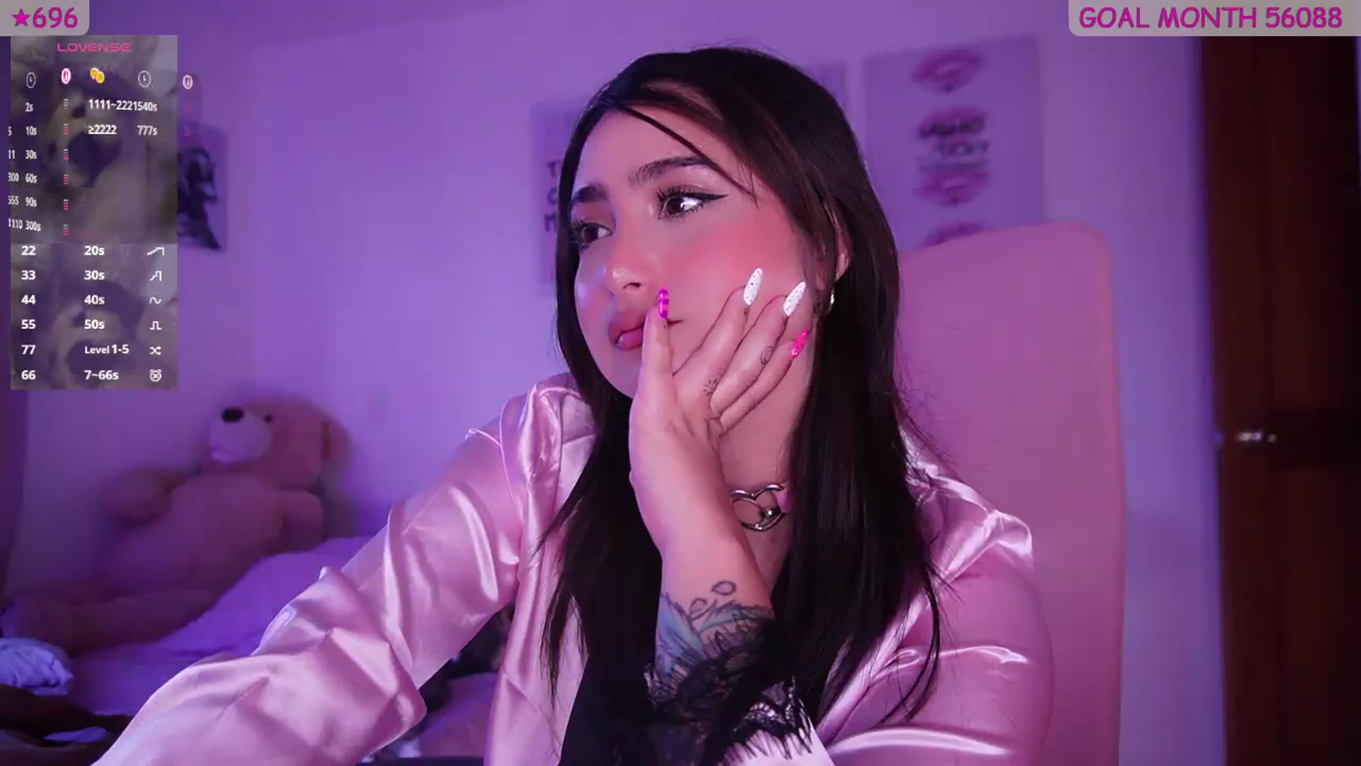 Gallery image thumbnail from naniicute's myfreecams stream on, 05/26/2026, 23:01 image 4 of 20
