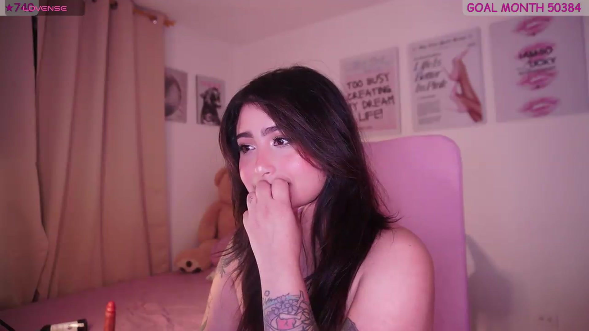 Gallery image thumbnail from naniicute's myfreecams stream on, 06/07/2026, 02:37 image 8 of 20