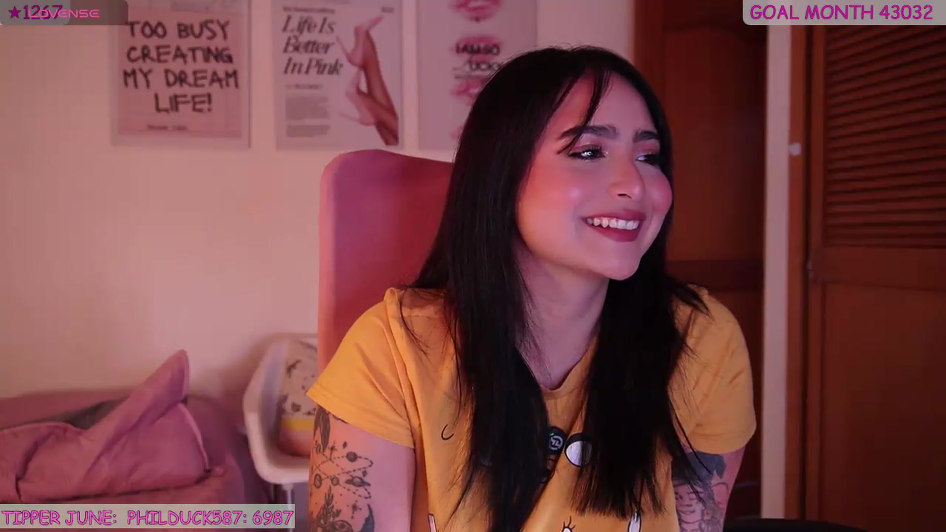 Gallery image thumbnail from naniicute's myfreecams stream on, 06/22/2026, 01:50 image 4 of 20