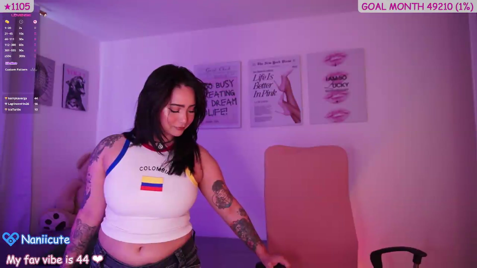Gallery image thumbnail from naniicute's myfreecams stream on, 06/27/2026, 17:33 image 17 of 20