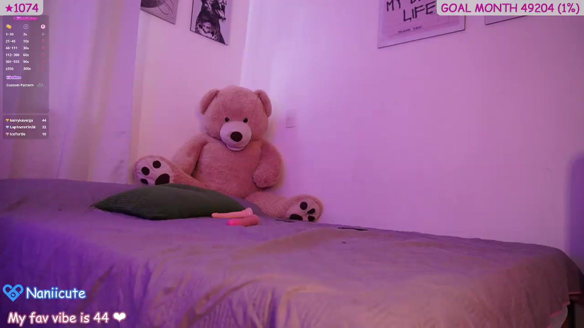Gallery image thumbnail from naniicute's myfreecams stream on, 06/27/2026, 19:09 image 3 of 20