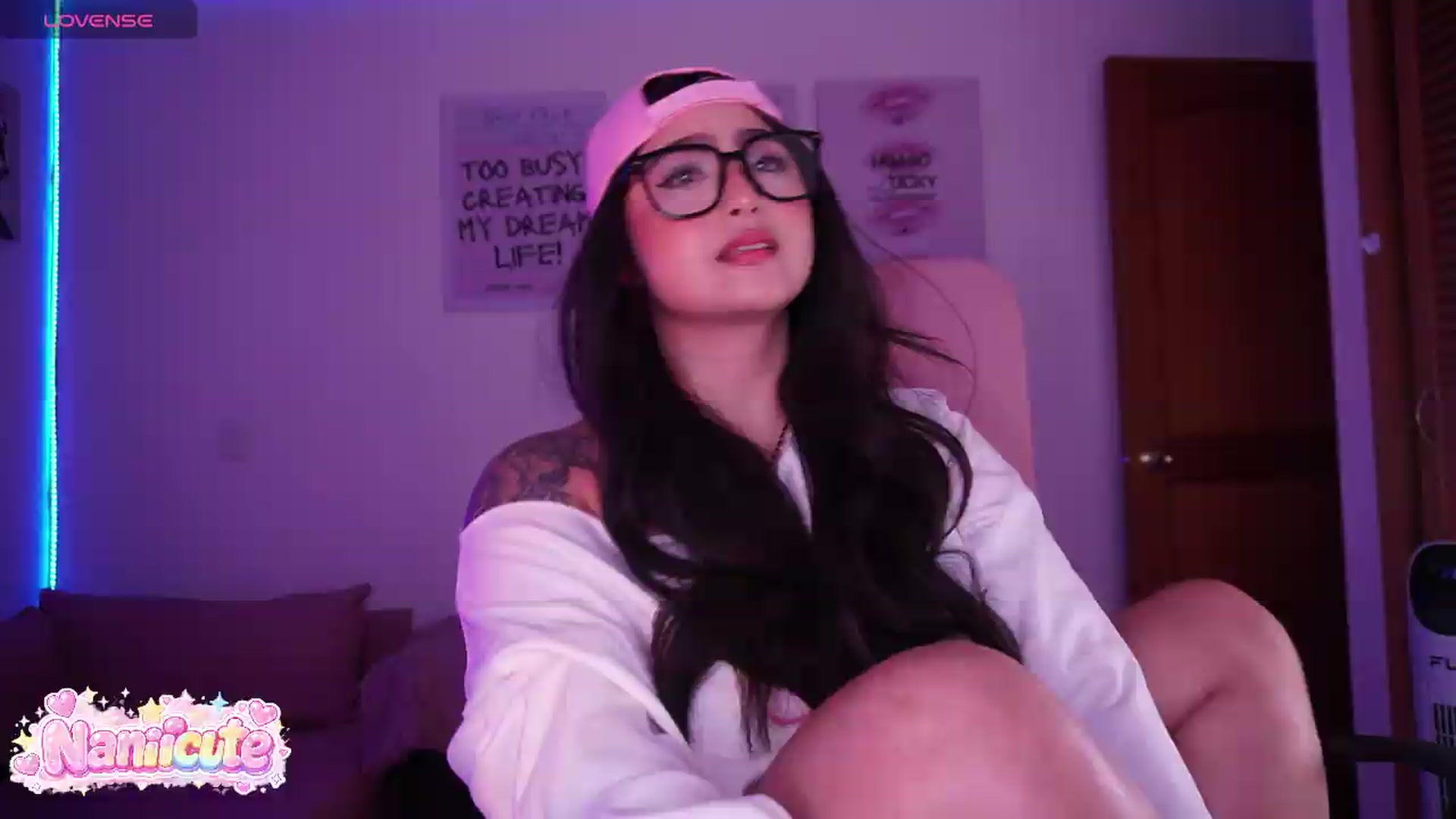 Gallery image thumbnail from naniicute's myfreecams stream on, 07/18/2026, 24:40 image 12 of 20