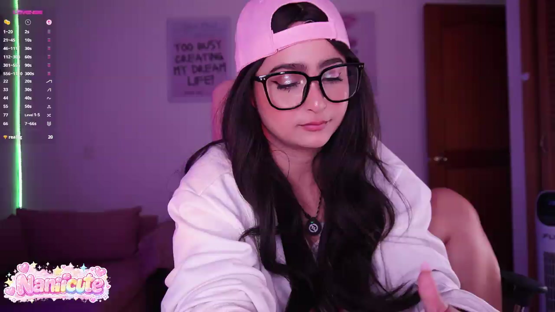 Gallery image thumbnail from naniicute's myfreecams stream on, 07/18/2026, 24:40 image 20 of 20