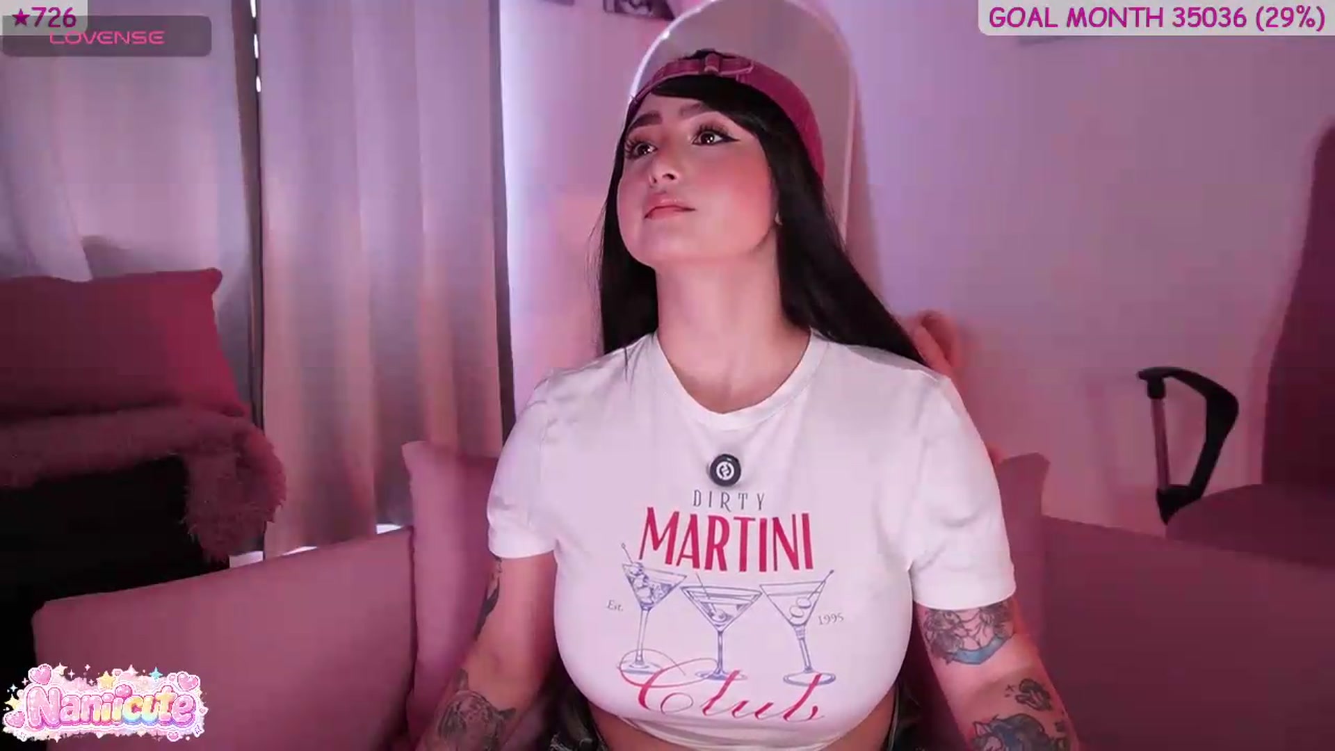 Gallery image thumbnail from naniicute's myfreecams stream on, 08/05/2026, 15:21 image 9 of 20