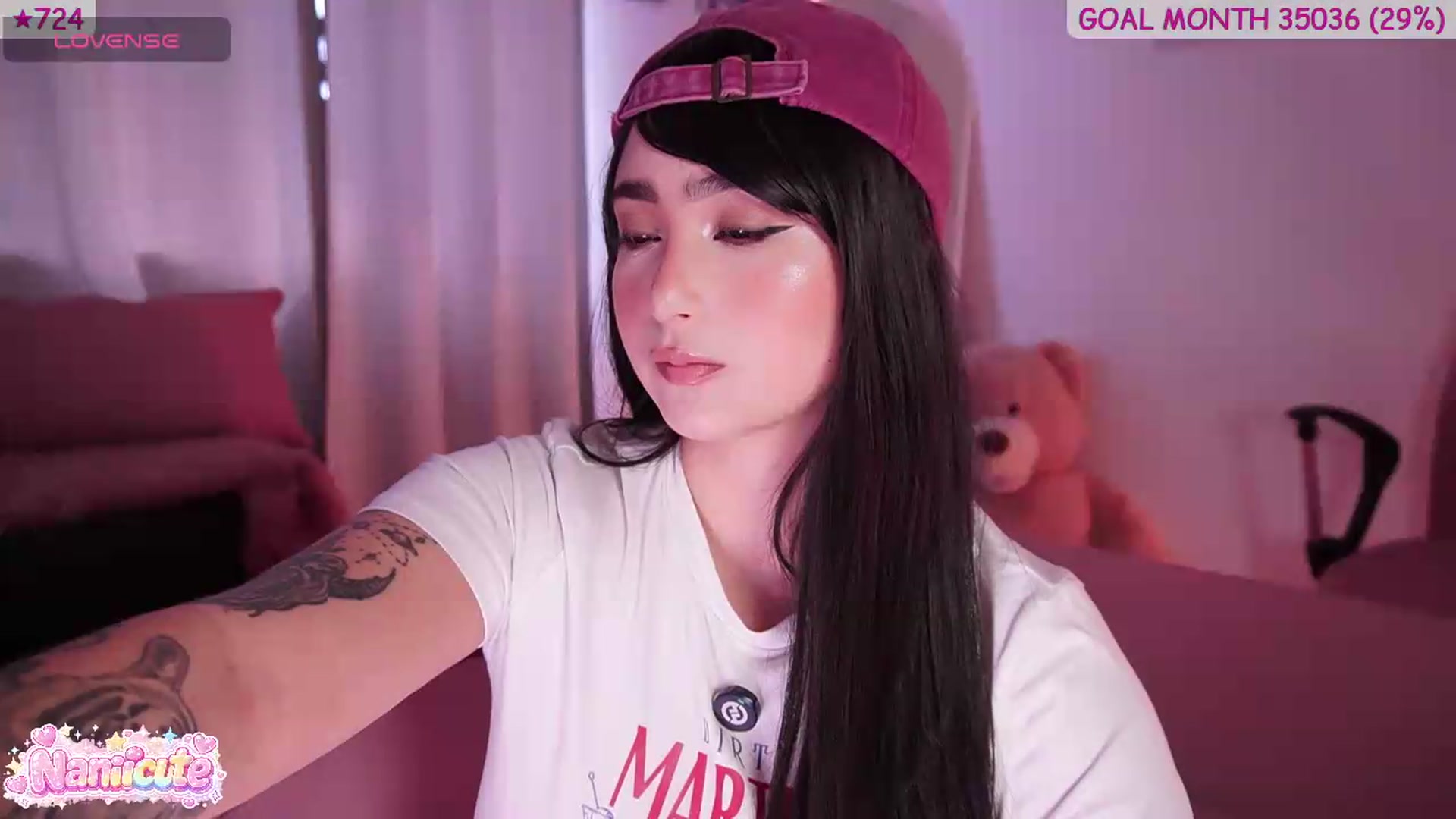Gallery image thumbnail from naniicute's myfreecams stream on, 08/05/2026, 15:21 image 4 of 20