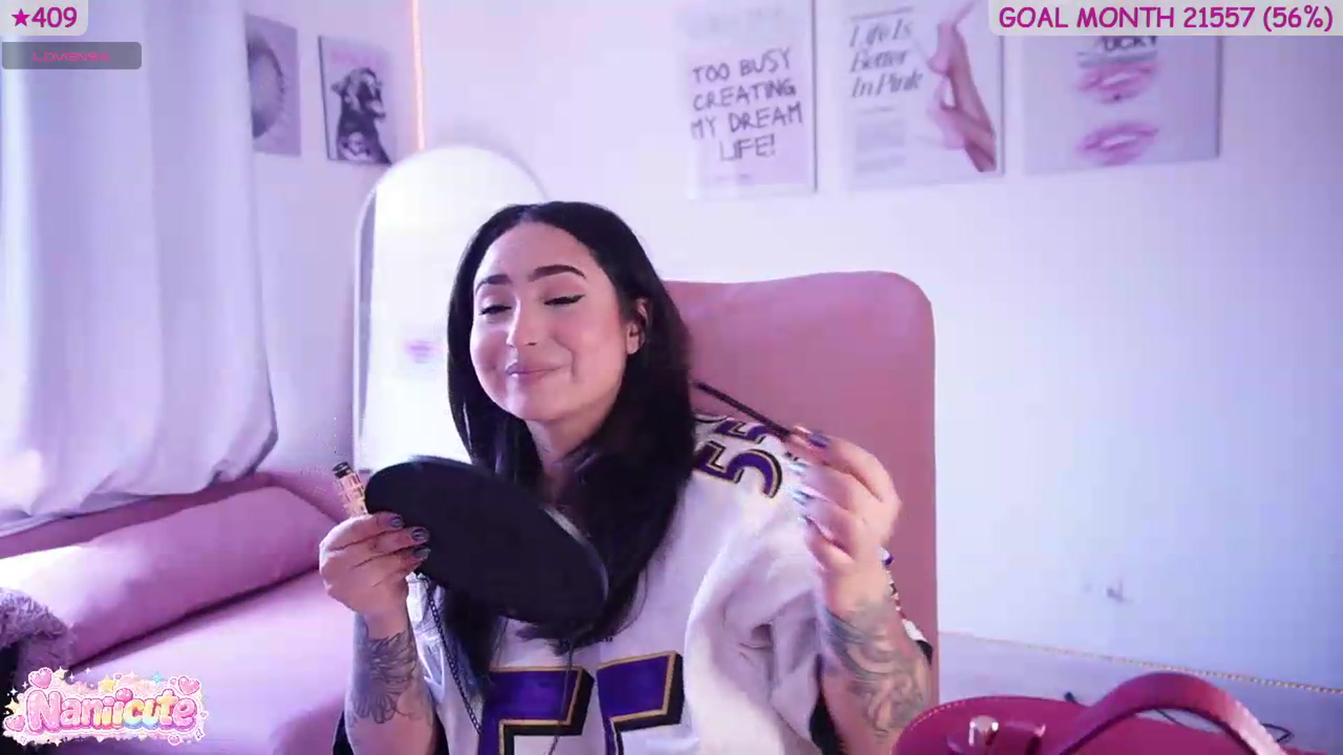 Gallery image thumbnail from naniicute's myfreecams stream on, 08/11/2026, 15:47 image 13 of 20