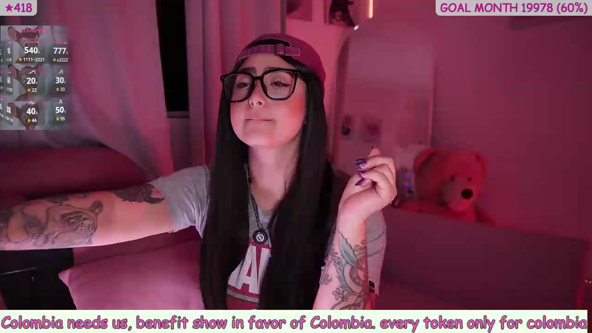 Gallery image thumbnail from naniicute's myfreecams stream on, 08/13/2026, 01:51 image 19 of 20