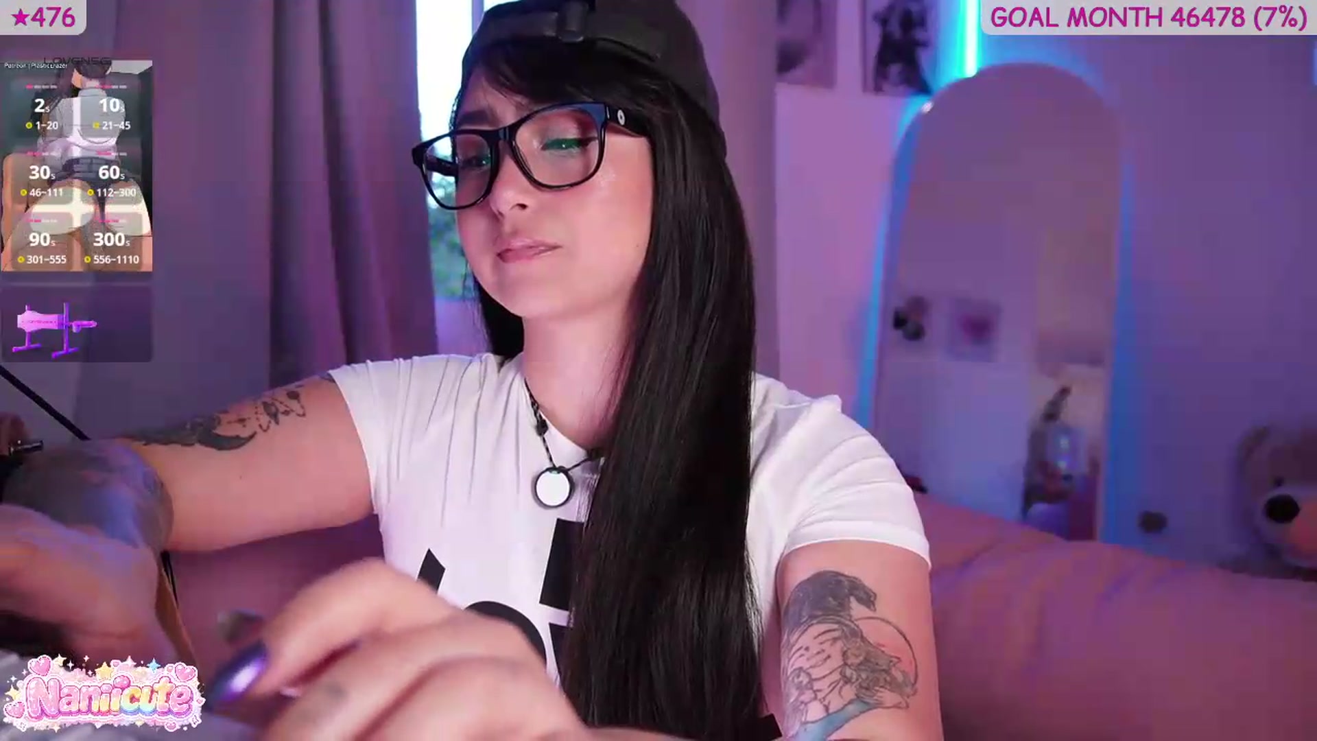 Gallery image thumbnail from naniicute's myfreecams stream on, 08/19/2026, 23:25 image 14 of 20
