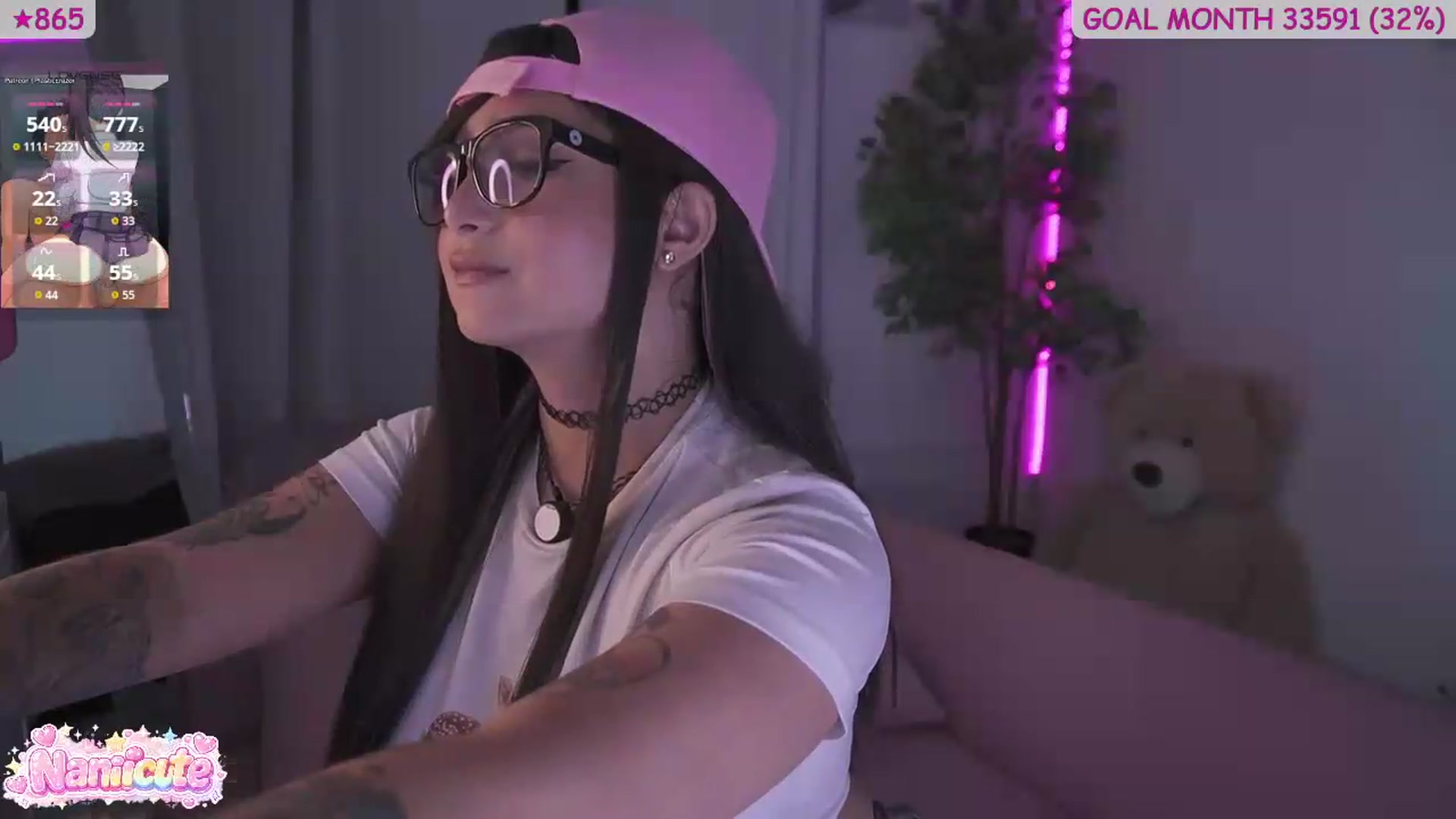 Gallery image thumbnail from naniicute's myfreecams stream on, 09/05/2026, 01:27 image 8 of 20