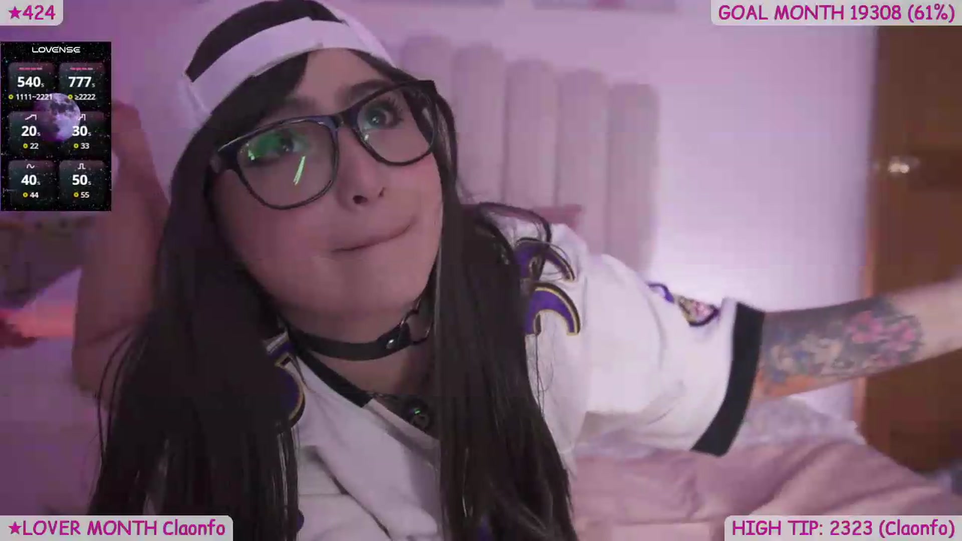 Gallery image thumbnail from naniicute's myfreecams stream on, 09/13/2026, 20:31 image 14 of 20