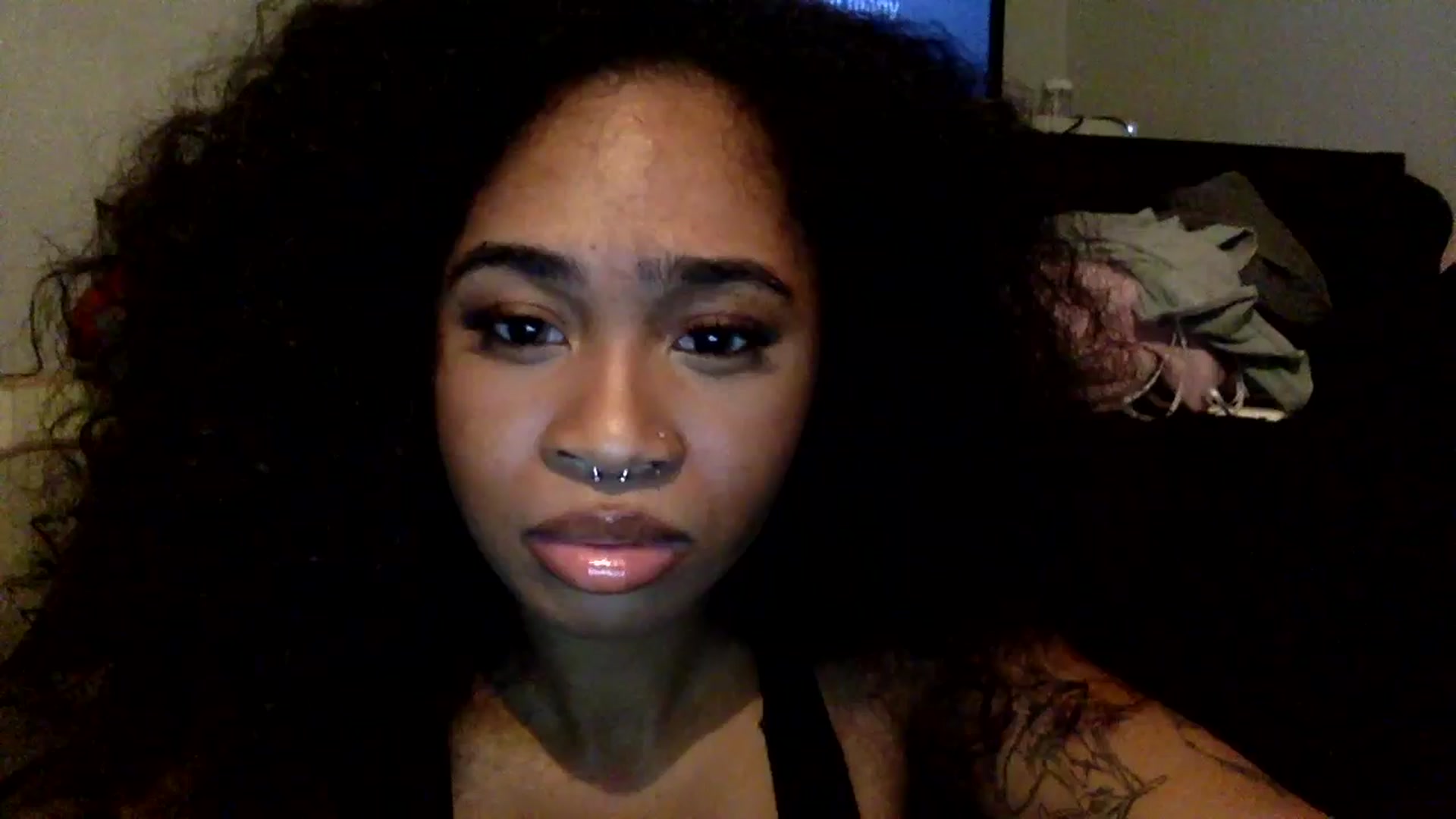 Gallery image thumbnail from nastyneri's myfreecams stream on, 02/18/2025, 11:51 image 16 of 20