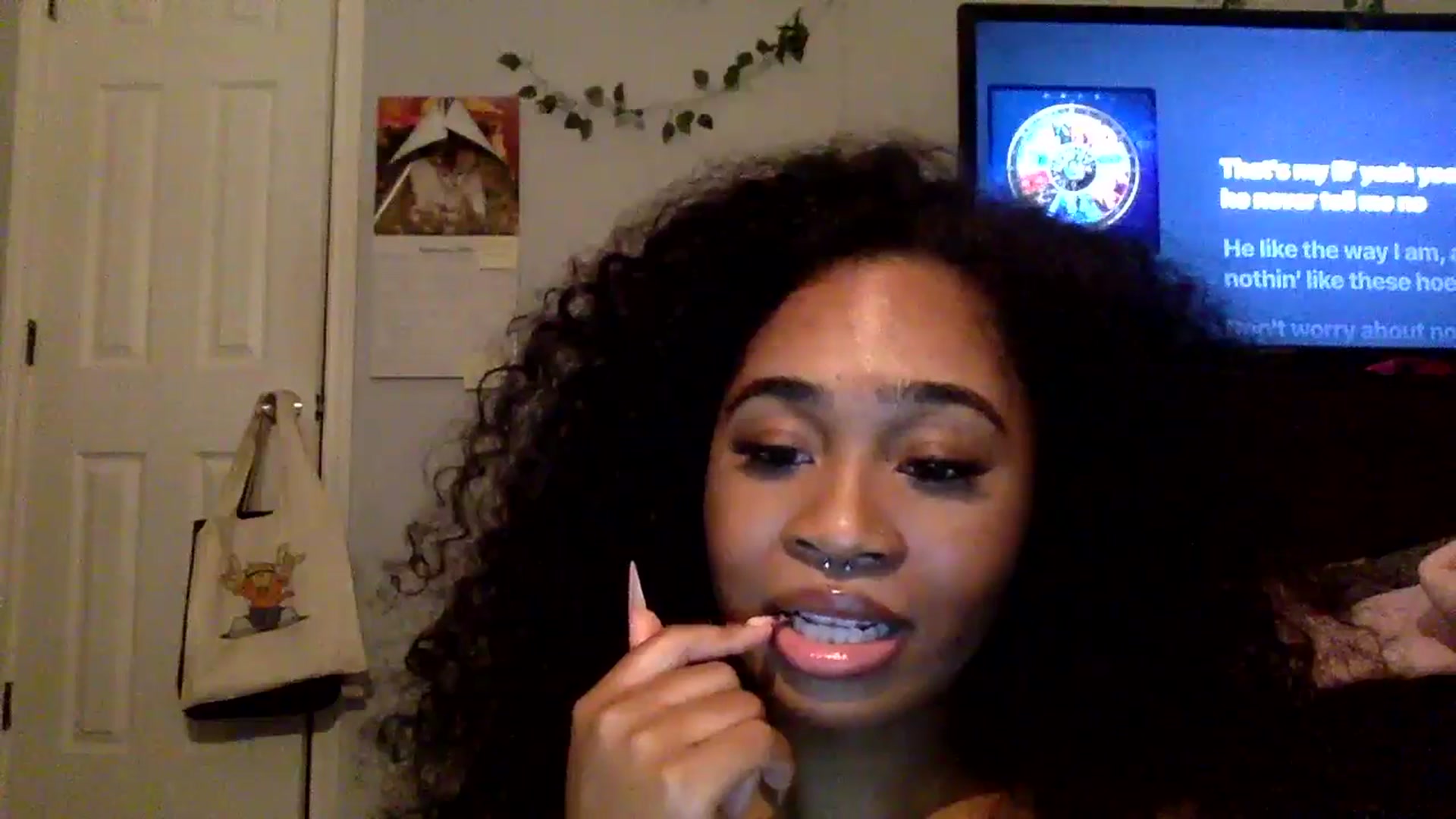 Gallery image thumbnail from nastyneri's myfreecams stream on, 02/18/2025, 12:32 image 2 of 20