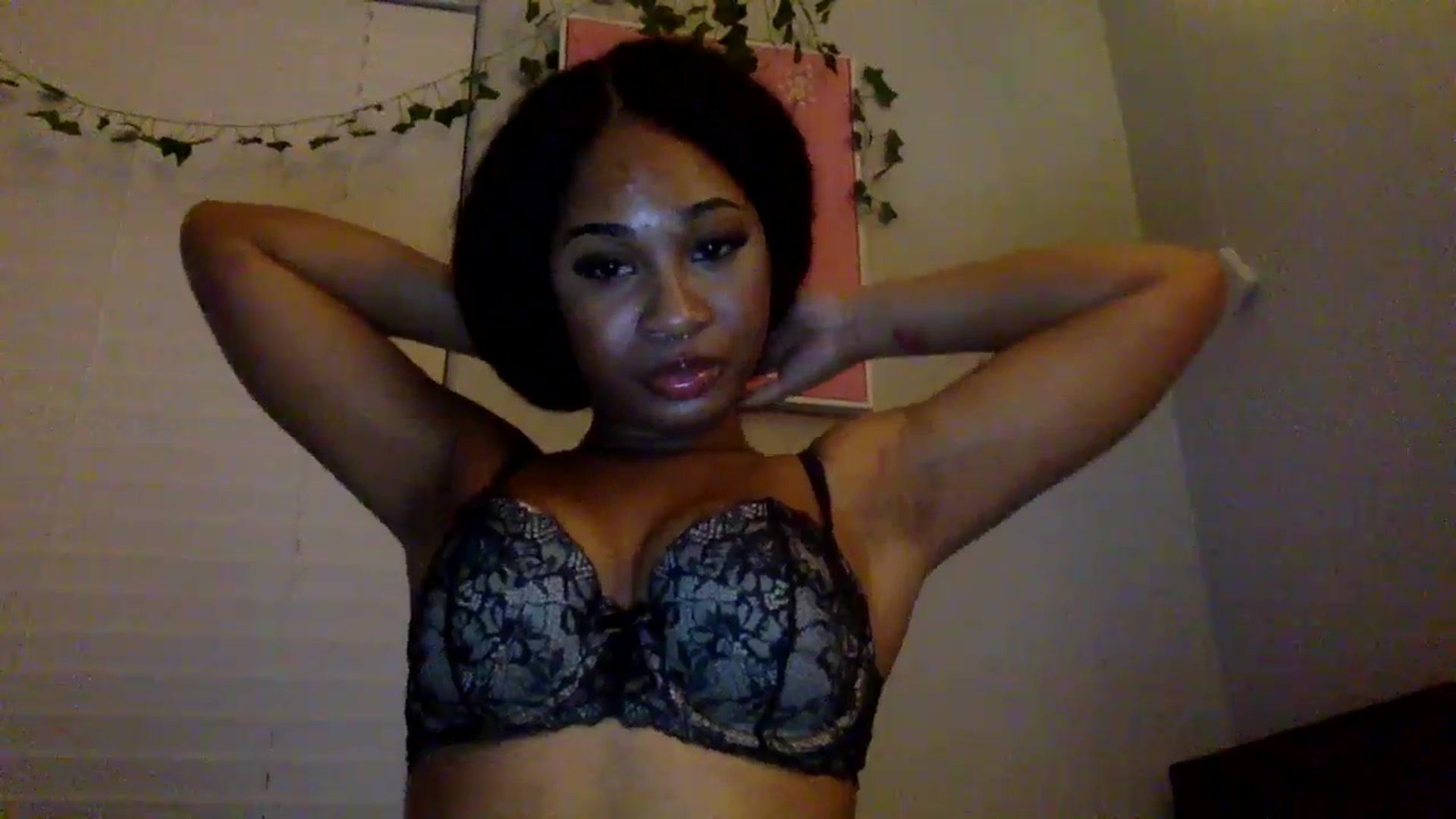Gallery image thumbnail from nastyneri's myfreecams stream on, 03/26/2025, 08:34 image 7 of 20