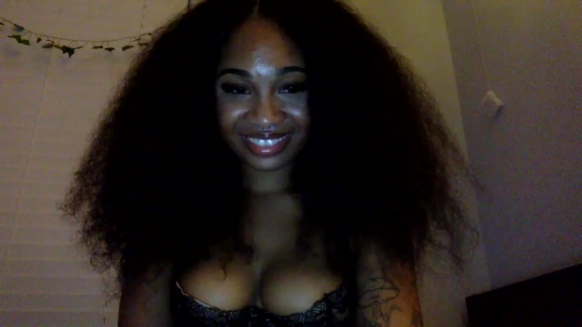 Gallery image thumbnail from nastyneri's myfreecams stream on, 03/26/2025, 08:34 image 6 of 20