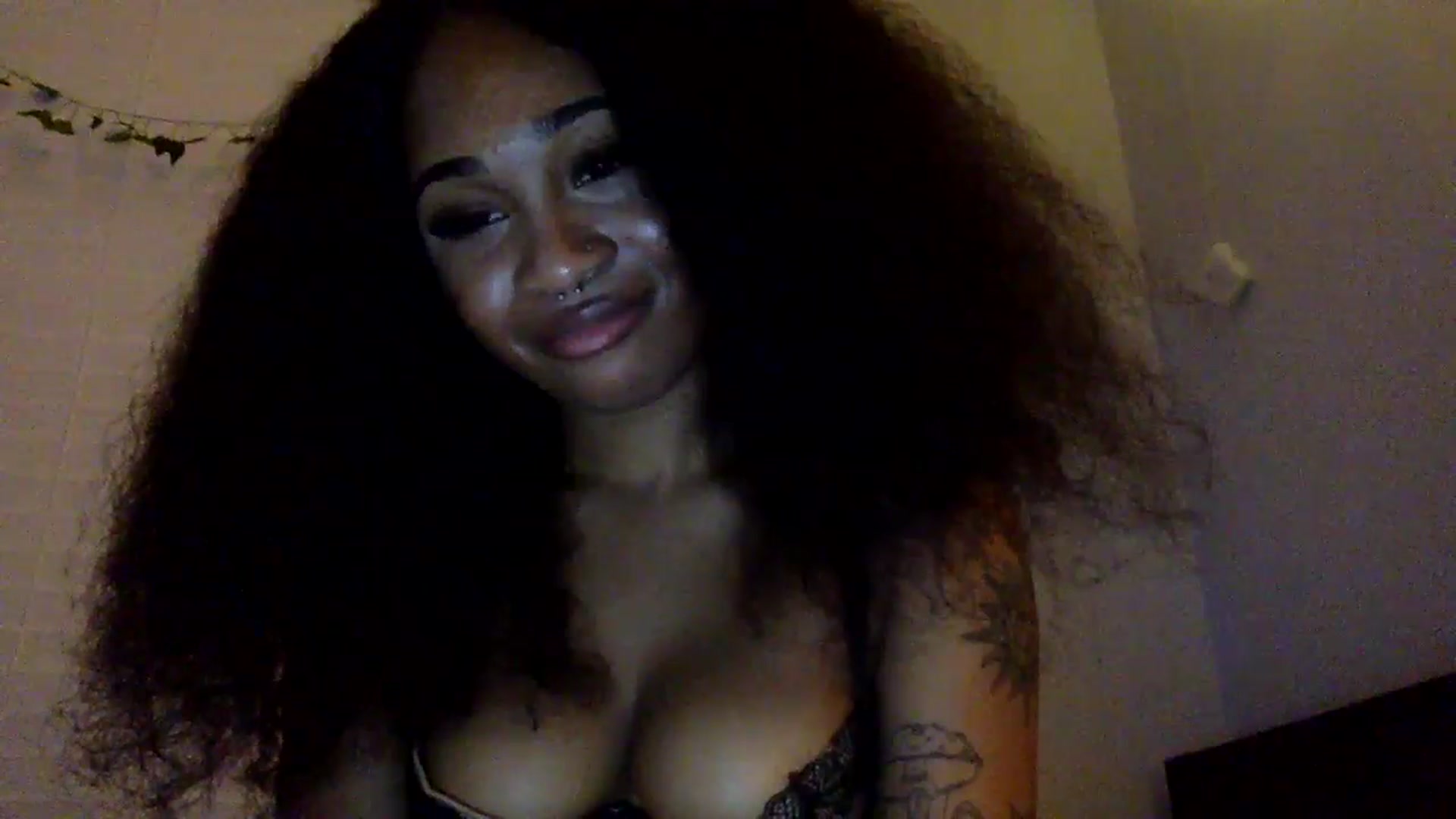 Gallery image thumbnail from nastyneri's myfreecams stream on, 03/26/2025, 08:34 image 5 of 20