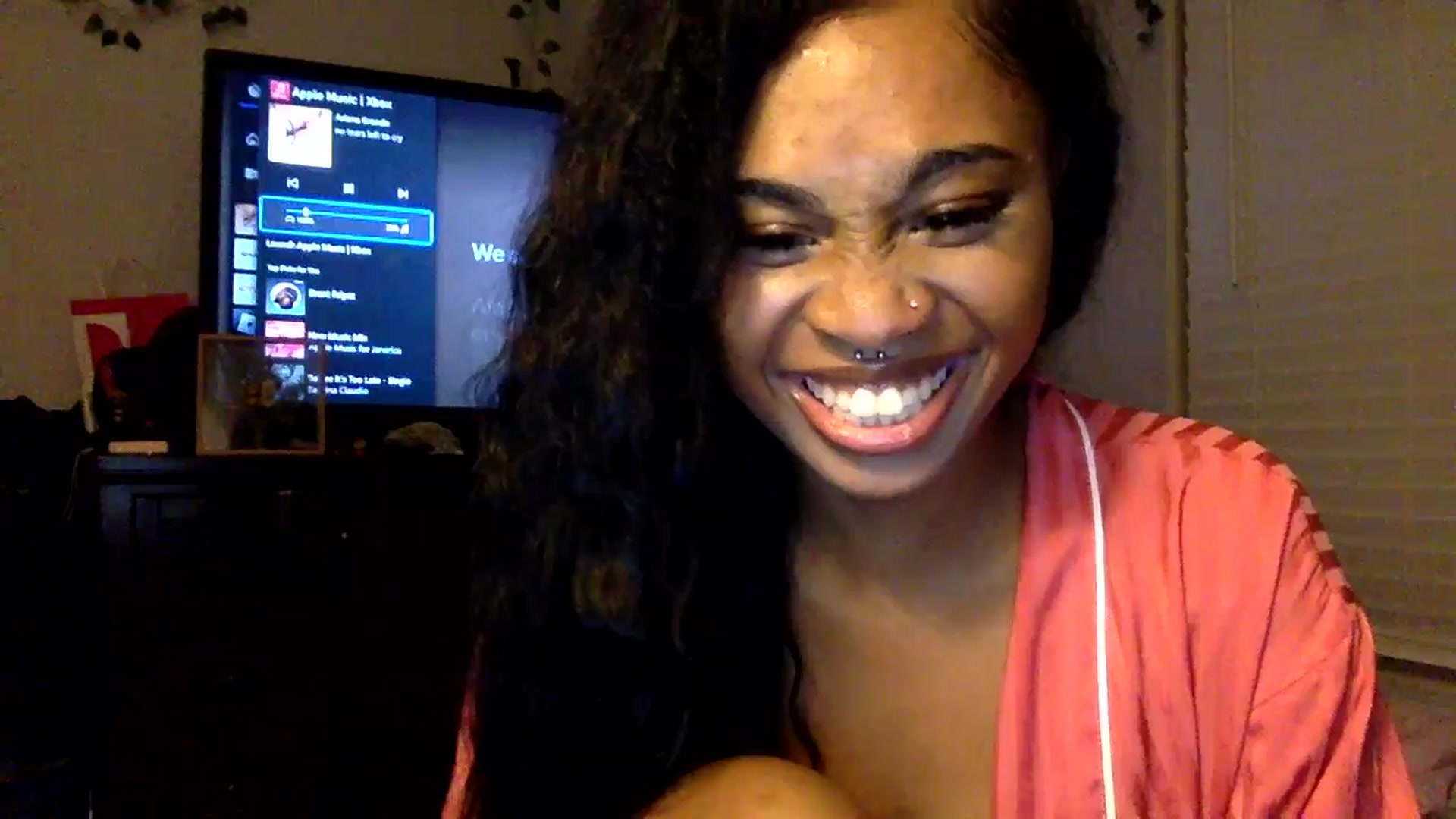Gallery image thumbnail from nastyneri's myfreecams stream on, 04/11/2025, 09:05 image 10 of 20