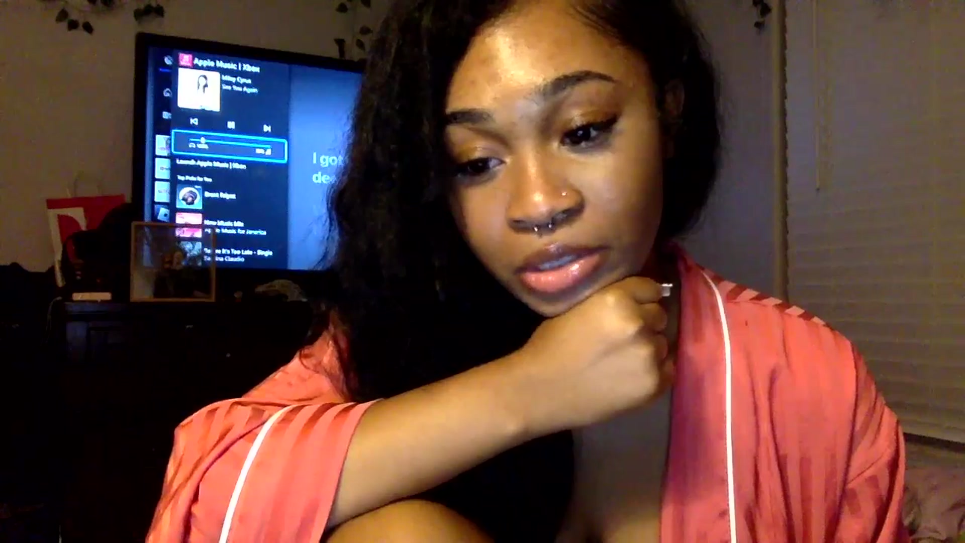 Gallery image thumbnail from nastyneri's myfreecams stream on, 04/11/2025, 09:05 image 8 of 20