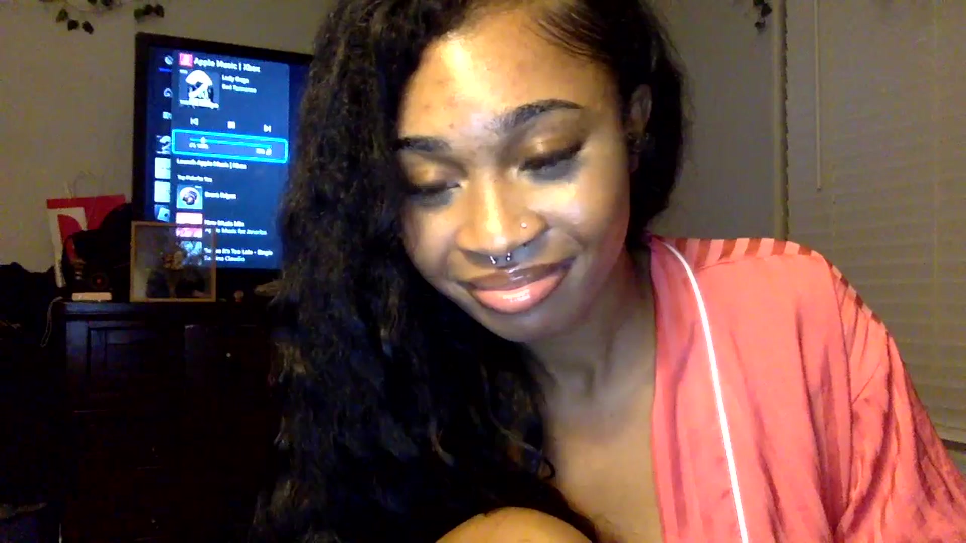 Gallery image thumbnail from nastyneri's myfreecams stream on, 04/11/2025, 09:05 image 4 of 20