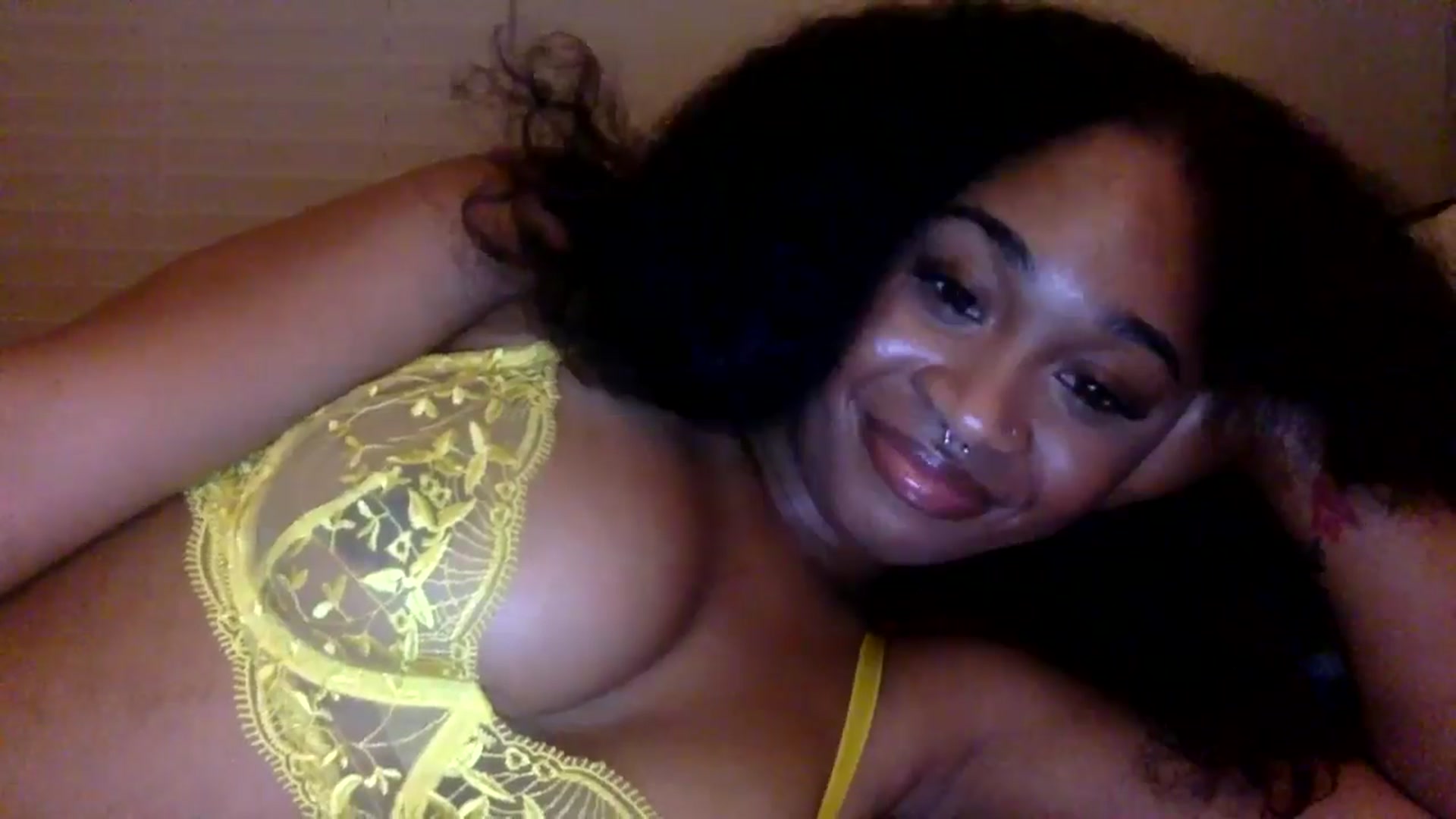 Gallery image thumbnail from nastyneri's myfreecams stream on, 04/26/2025, 09:22 image 7 of 20