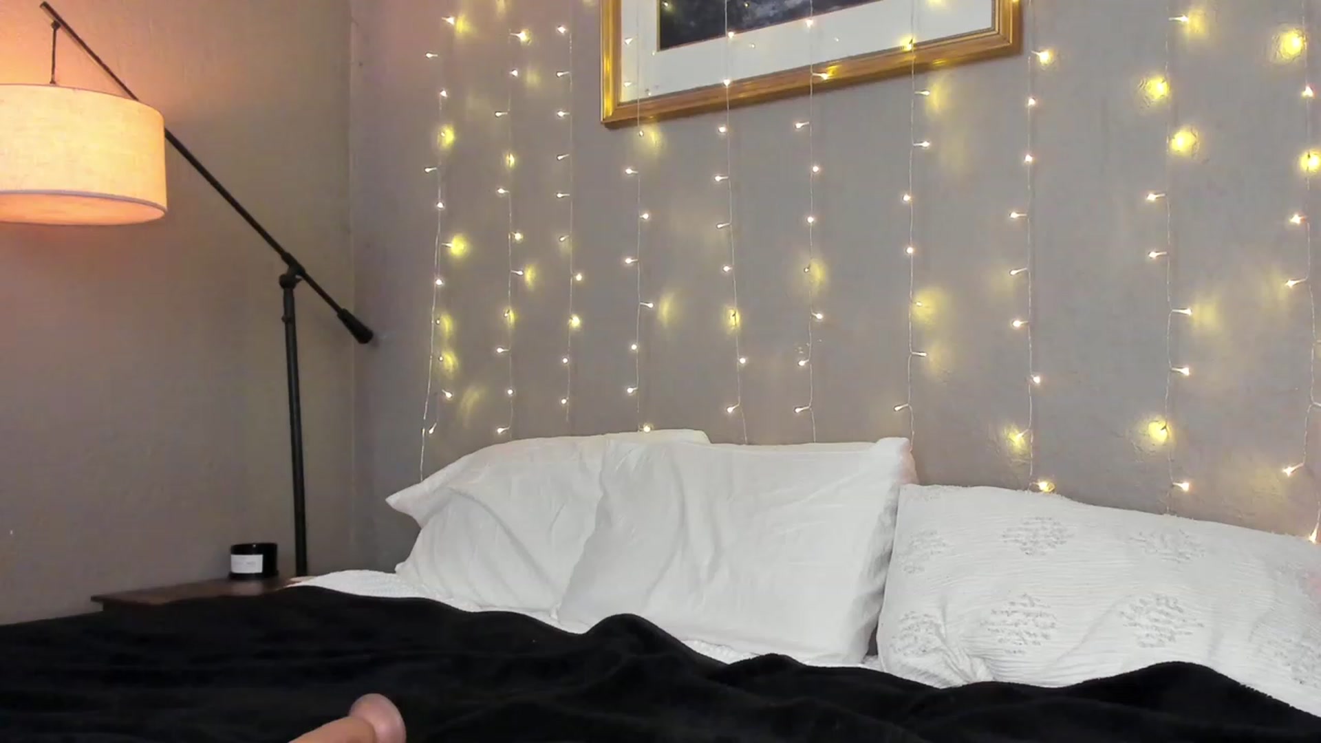 Gallery image thumbnail from nataliemoonx's myfreecams stream on, 07/28/2023, 18:06 image 6 of 20