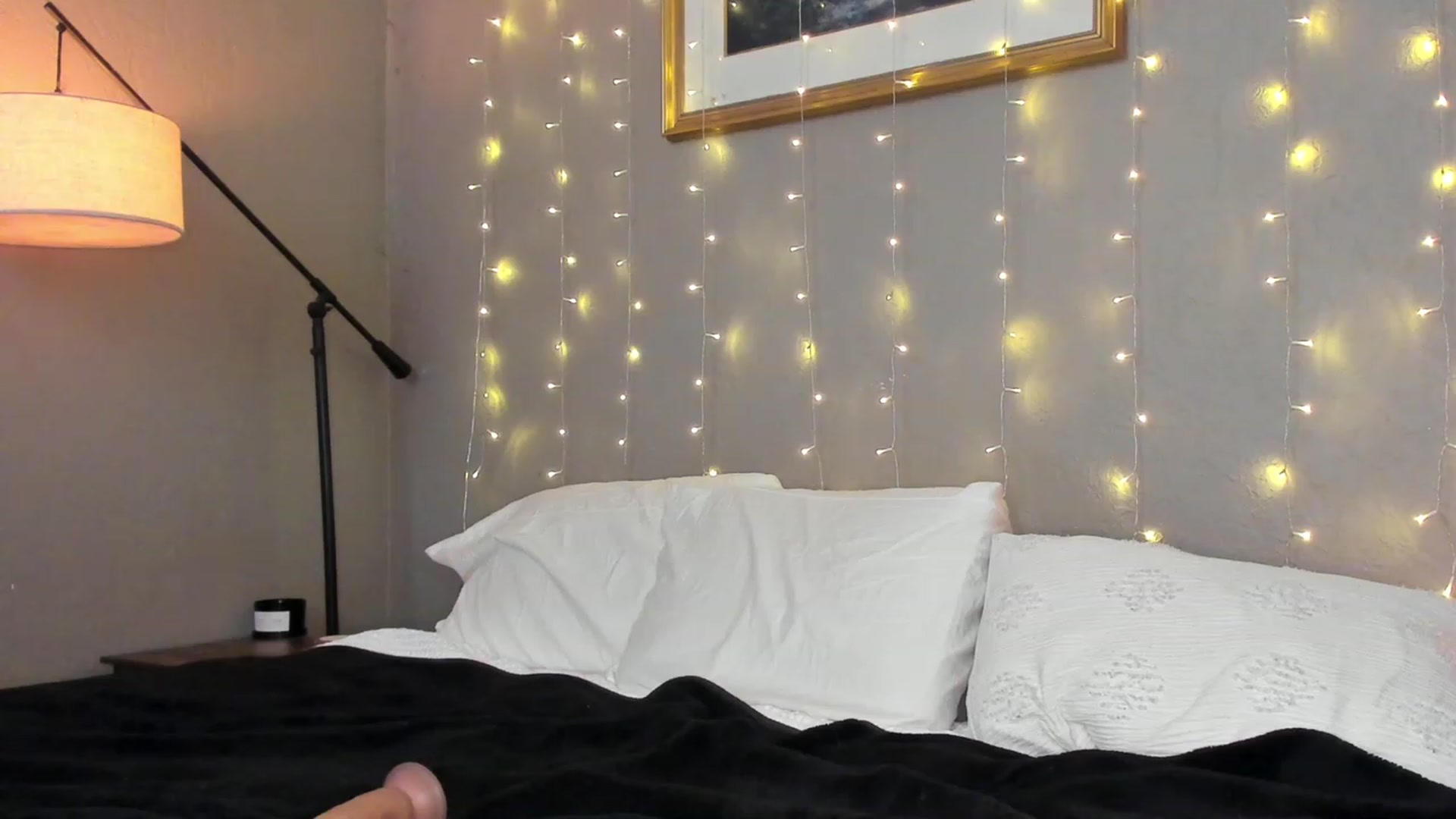 Gallery image thumbnail from nataliemoonx's myfreecams stream on, 07/28/2023, 18:06 image 7 of 20