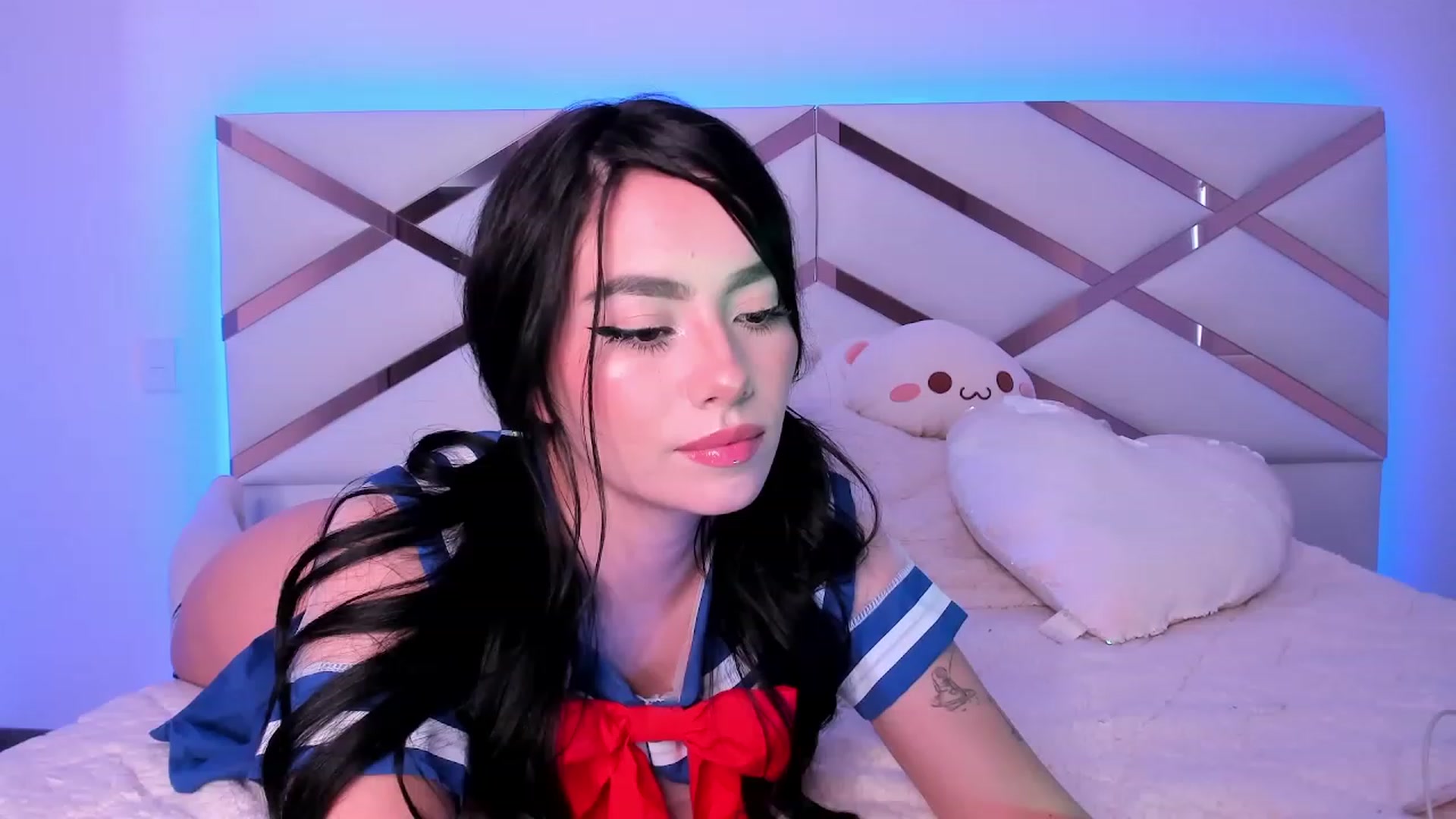 Gallery image thumbnail from naty_natasha's myfreecams stream on, 06/30/2023, 22:26 image 17 of 20