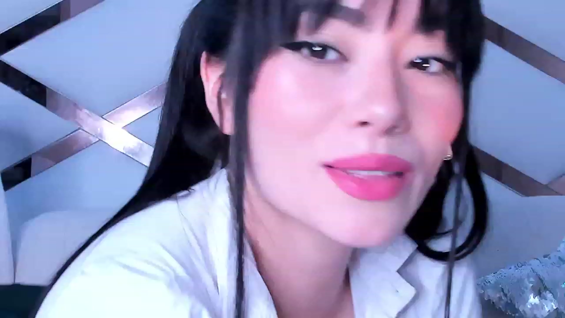 Gallery image thumbnail from naty_natasha's myfreecams stream on, 08/14/2023, 04:22 image 4 of 20