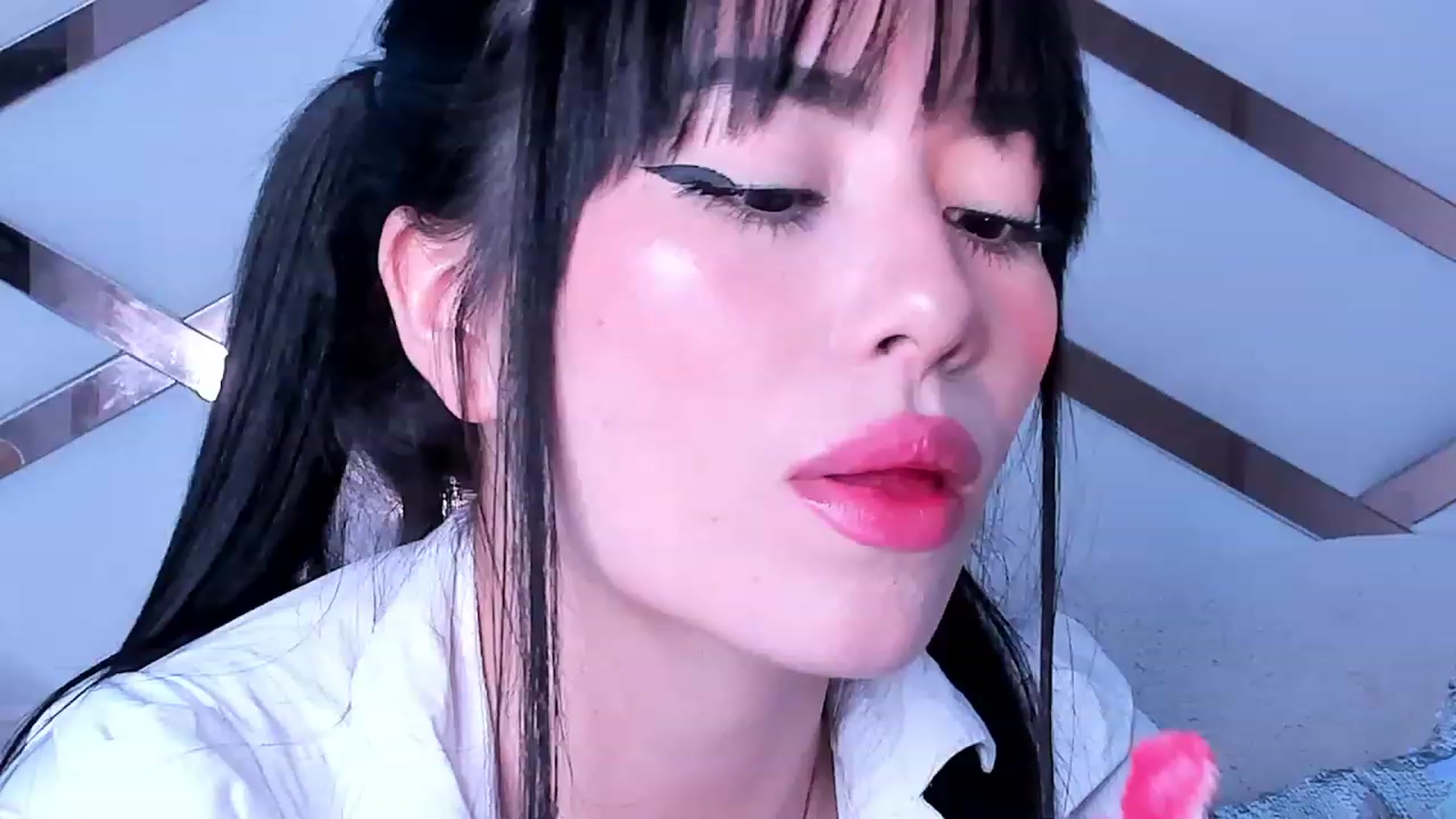 Gallery image thumbnail from naty_natasha's myfreecams stream on, 08/14/2023, 04:22 image 16 of 20