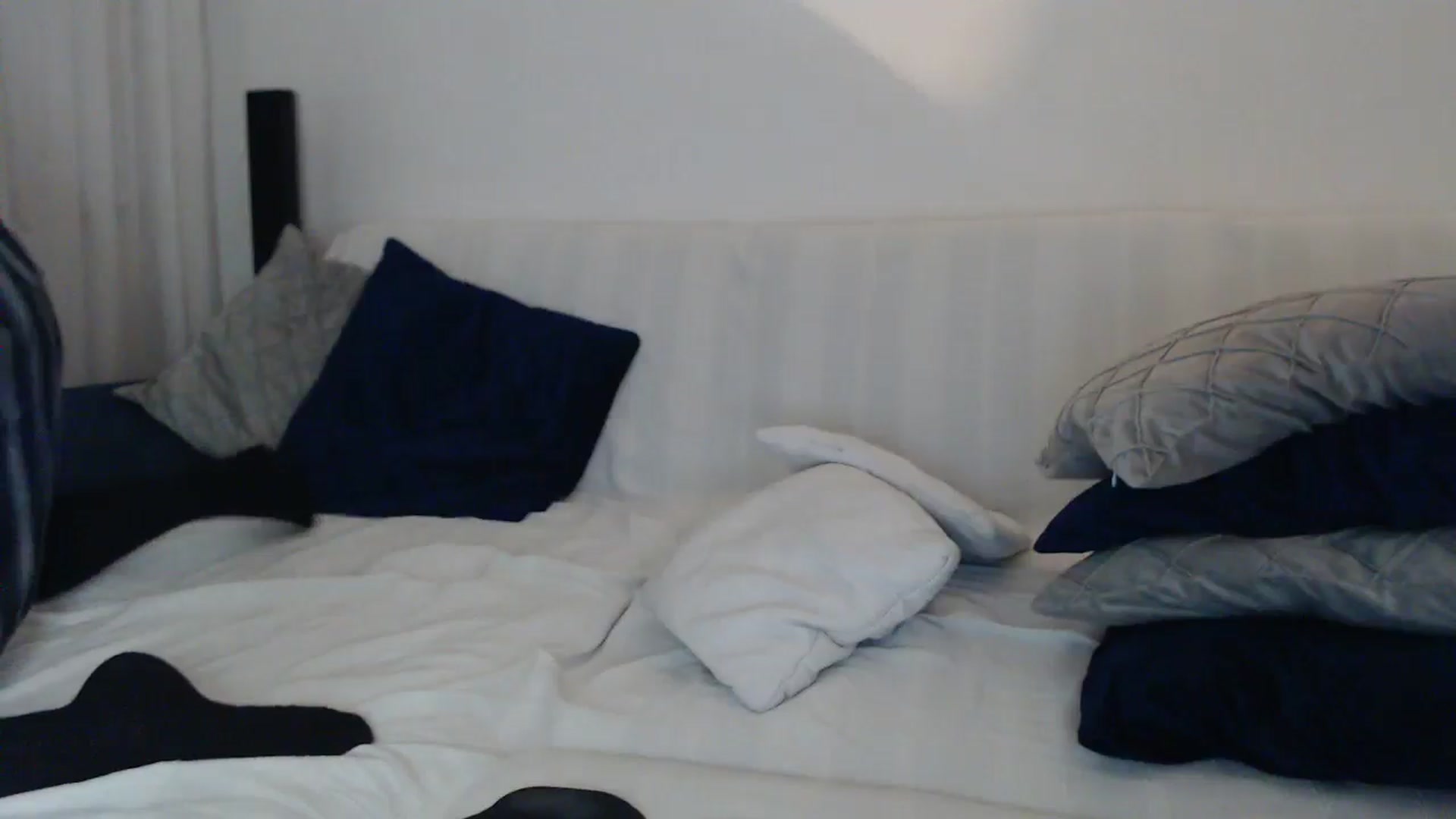 Gallery image thumbnail from naughty_devil's myfreecams stream on, 10/31/2024, 01:10 image 11 of 20