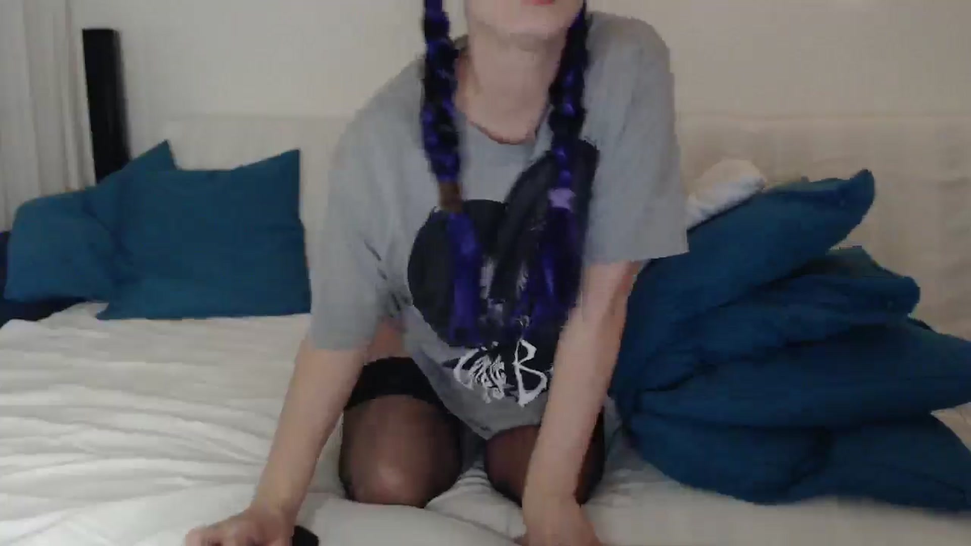 Gallery image thumbnail from naughty_devil's myfreecams stream on, 01/30/2025, 24:00 image 13 of 20
