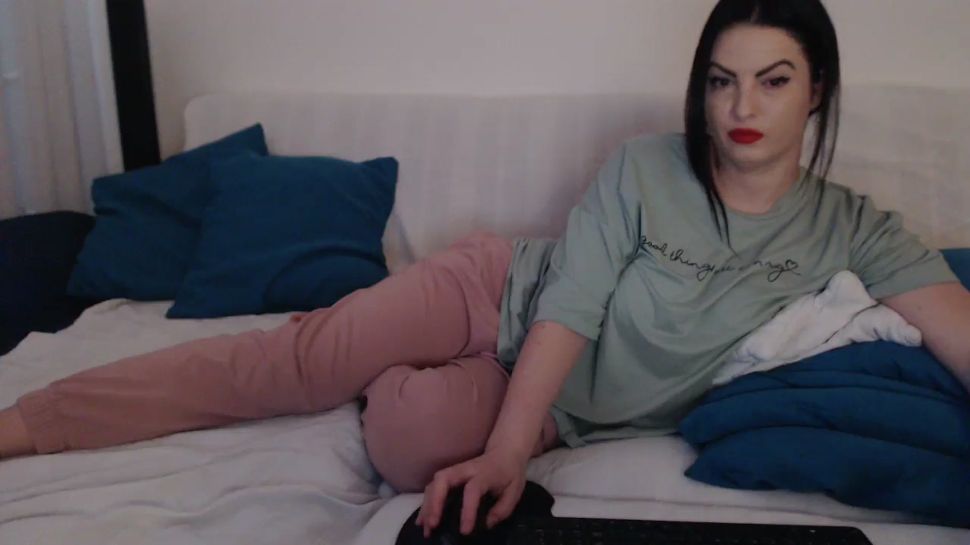 Gallery image thumbnail from naughty_devil's myfreecams stream on, 03/03/2026, 24:13 image 13 of 20