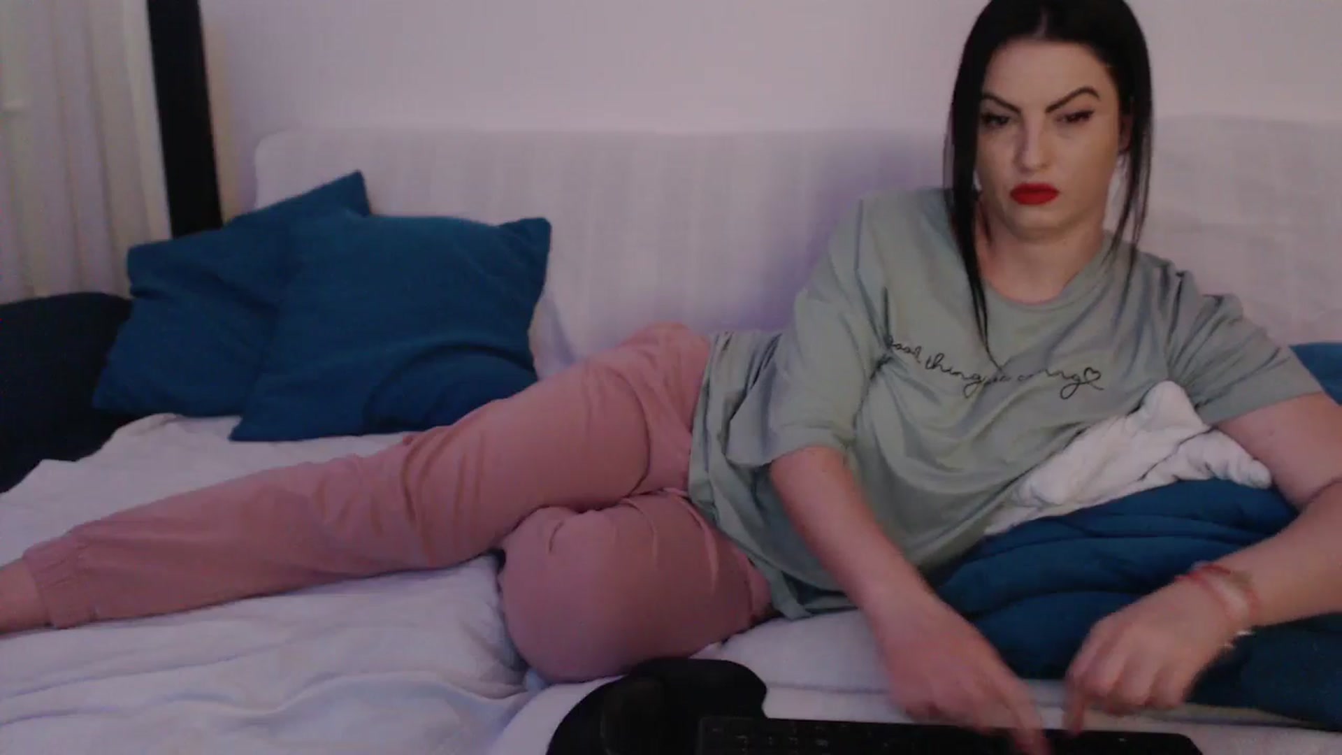 Gallery image thumbnail from naughty_devil's myfreecams stream on, 03/03/2026, 24:13 image 15 of 20