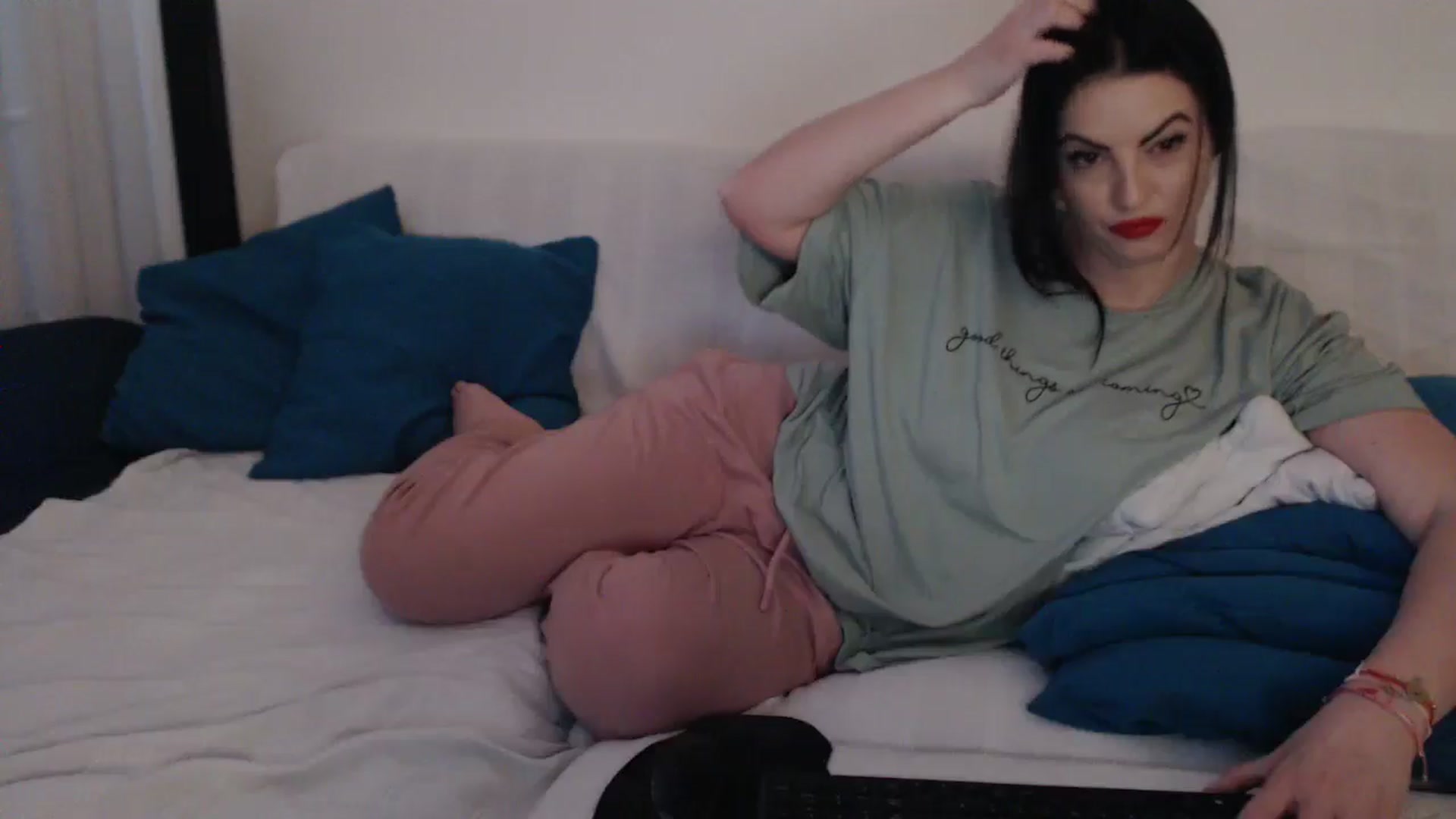 Gallery image thumbnail from naughty_devil's myfreecams stream on, 03/03/2026, 24:13 image 18 of 20