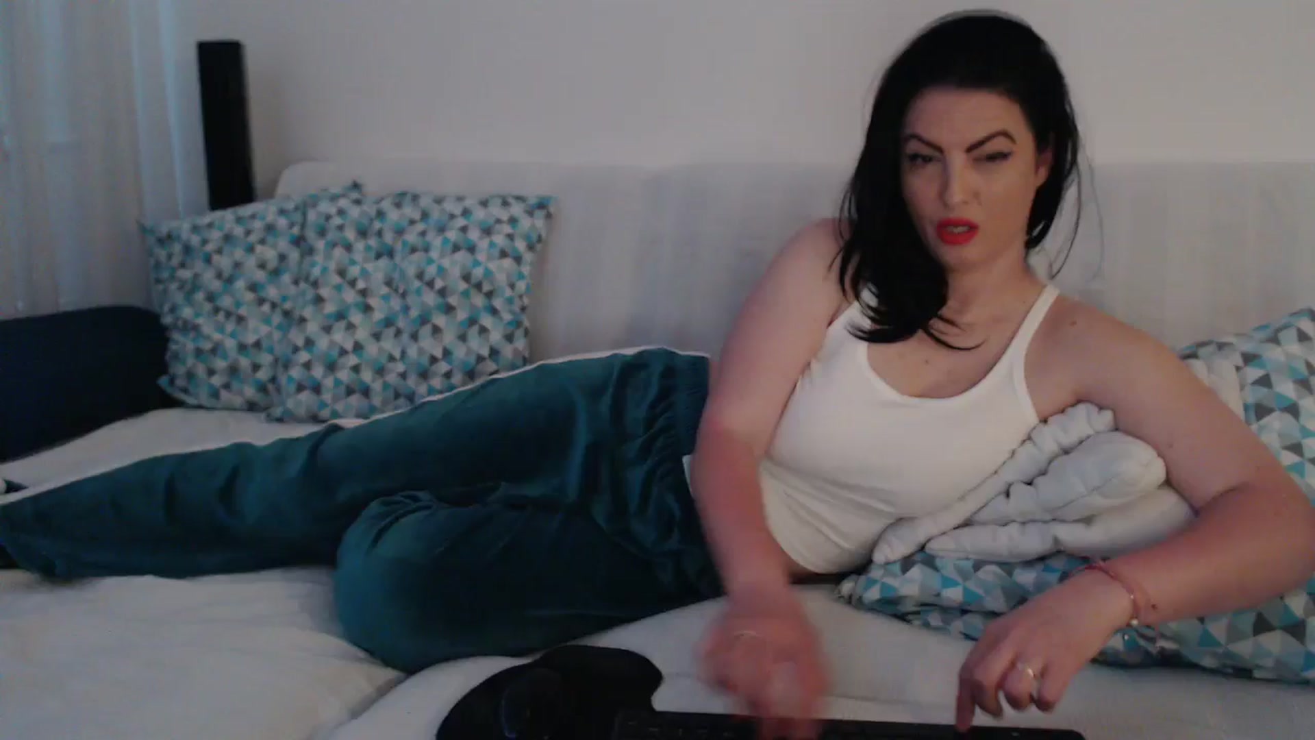 Gallery image thumbnail from naughty_devil's myfreecams stream on, 04/06/2026, 23:53 image 1 of 20