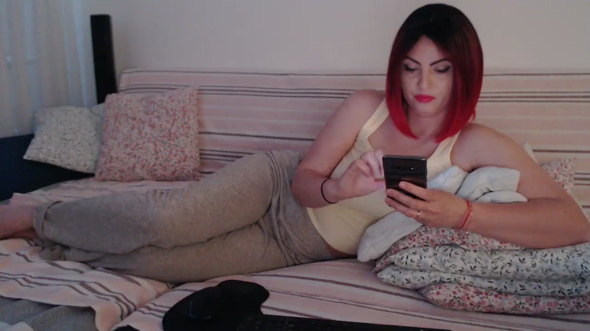 Gallery image thumbnail from naughty_devil's myfreecams stream on, 04/17/2026, 24:15 image 14 of 20