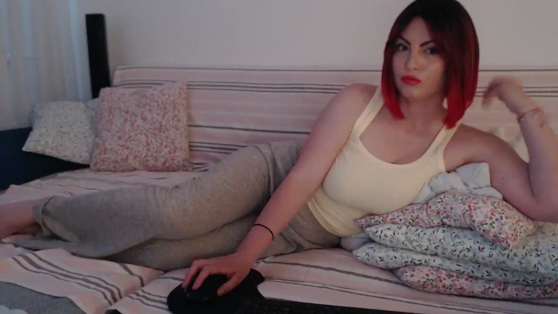 Gallery image thumbnail from naughty_devil's myfreecams stream on, 04/17/2026, 24:15 image 3 of 20
